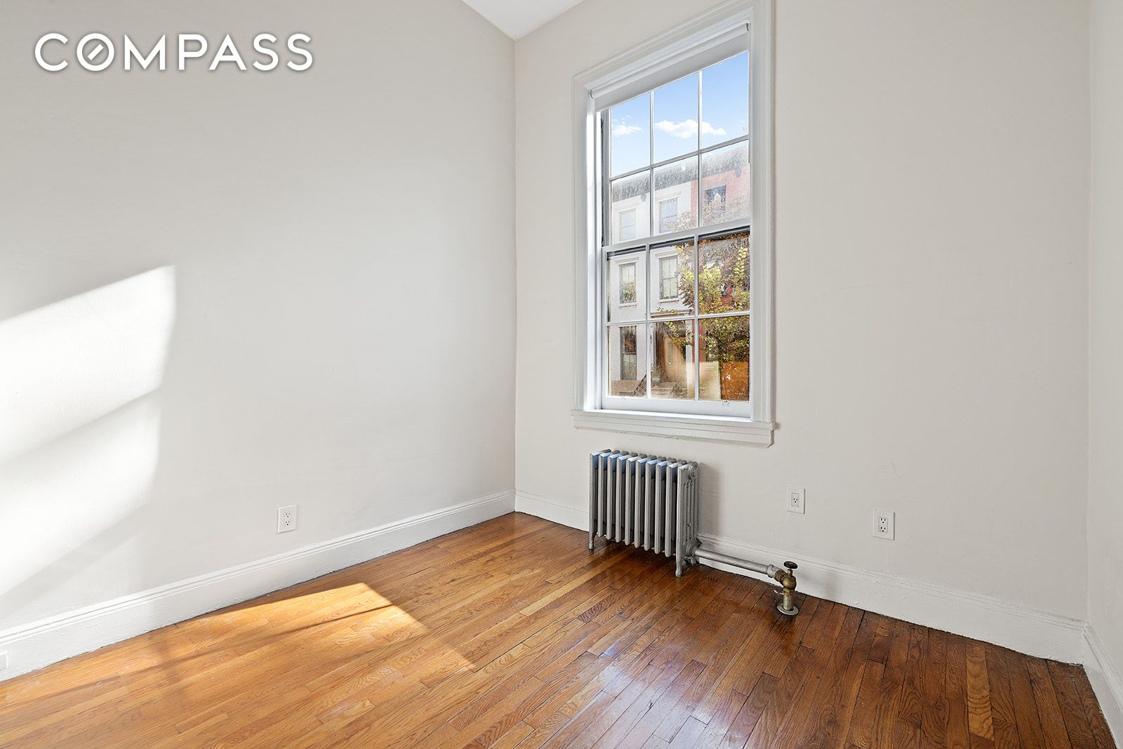 #4 photo, 296 Henry Street, Brooklyn Heights , NY 11201