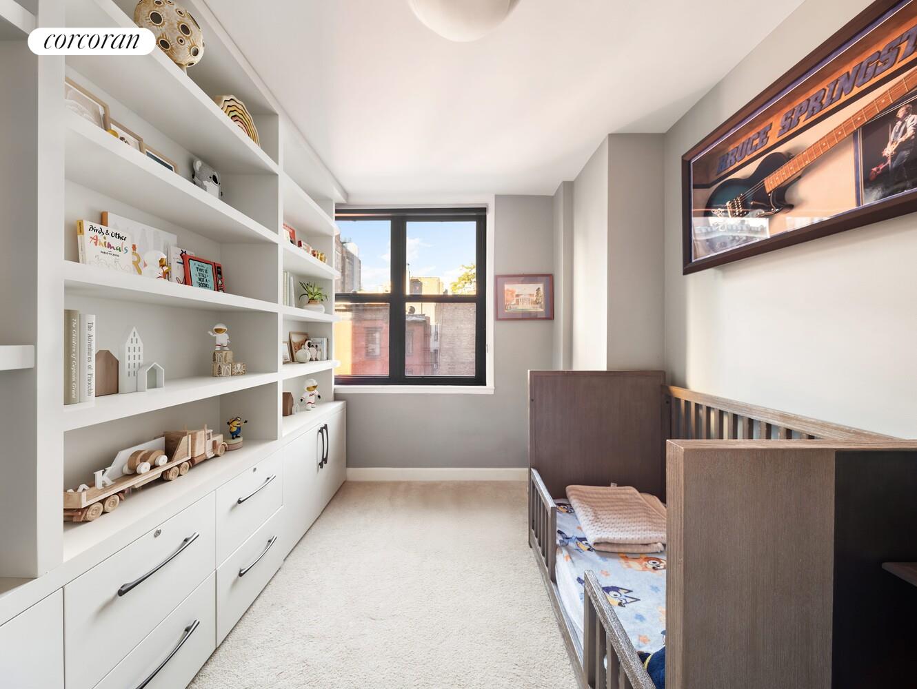 #12 photo, 130 E 18TH Street, 맨해튼 Gramercy Park , NY 10003