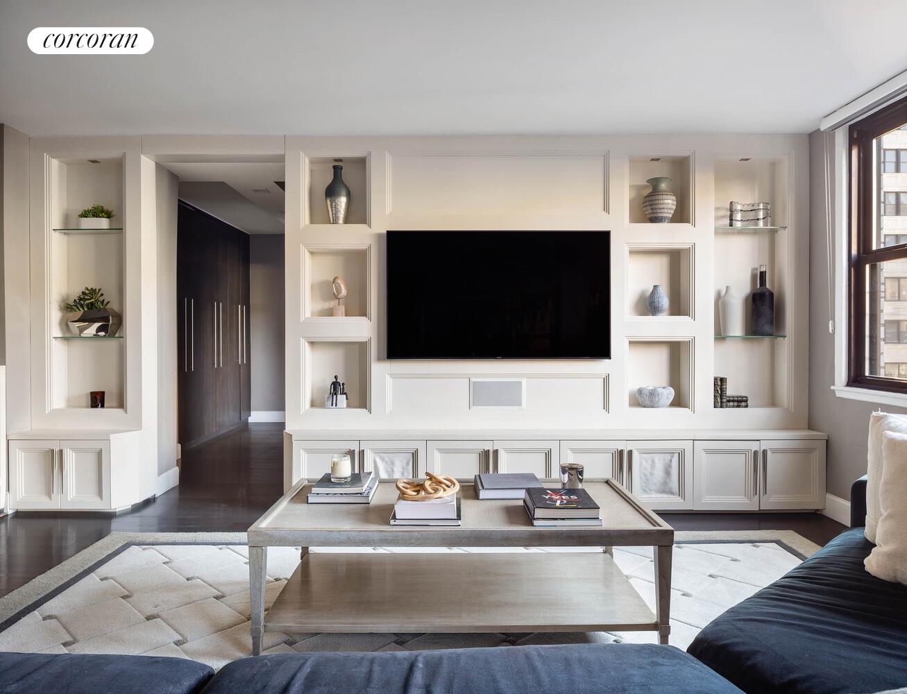 #3 photo, 130 E 18TH Street, 맨해튼 Gramercy Park , NY 10003