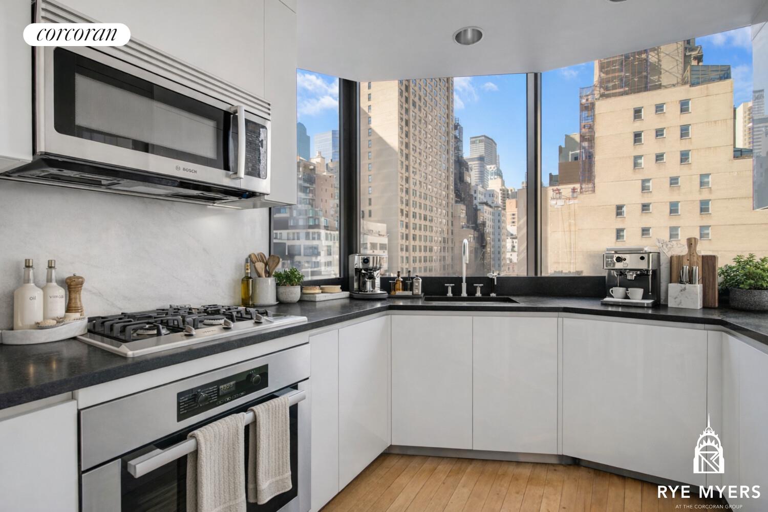 #11 photo, 50 UNITED NATIONS Plaza, Манхэттен ‖ Turtle Bay , NY 10017