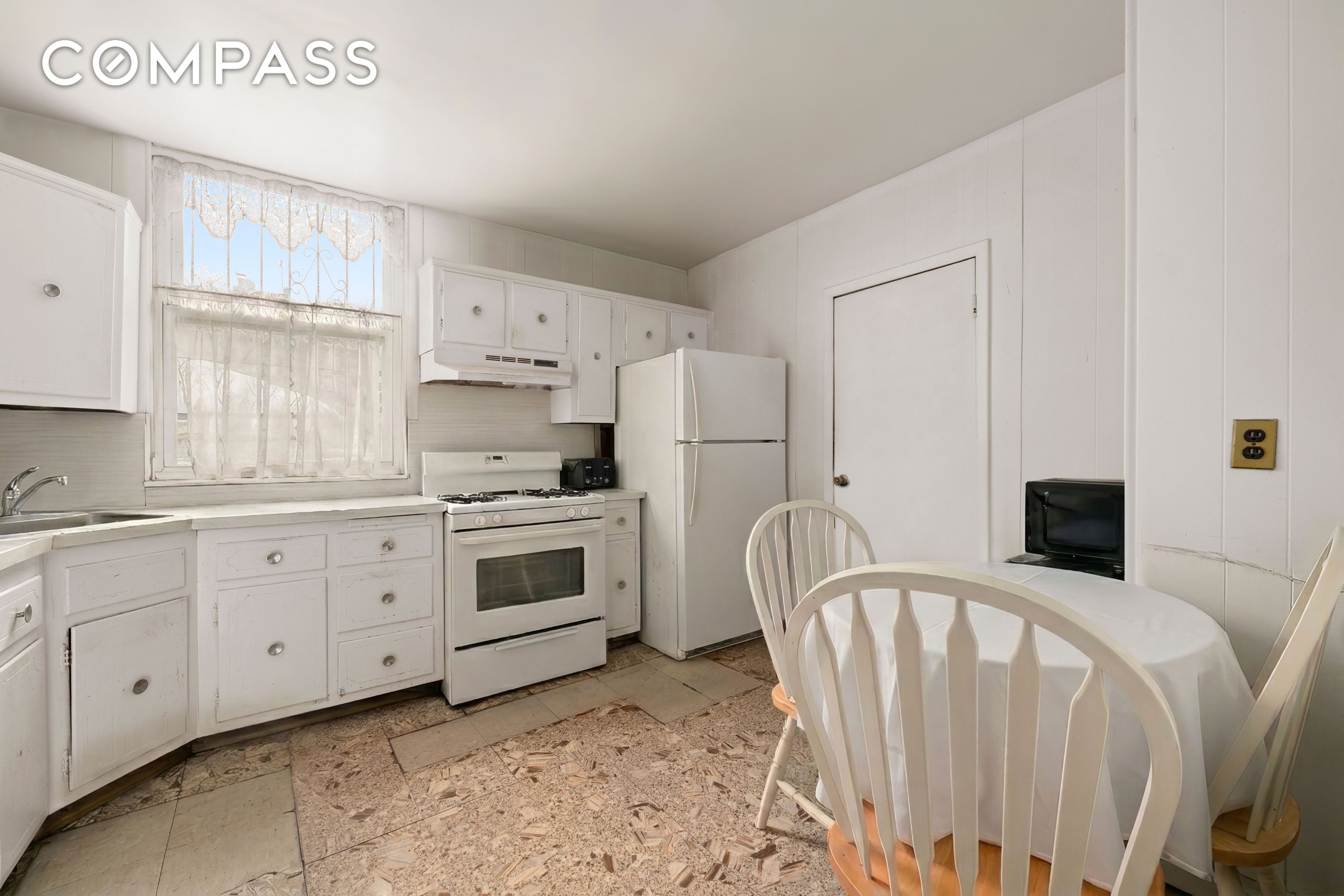 #7 photo, 250 Midwood Street, ব্রুকলিন Prospect Lefferts Gardens , NY 11225