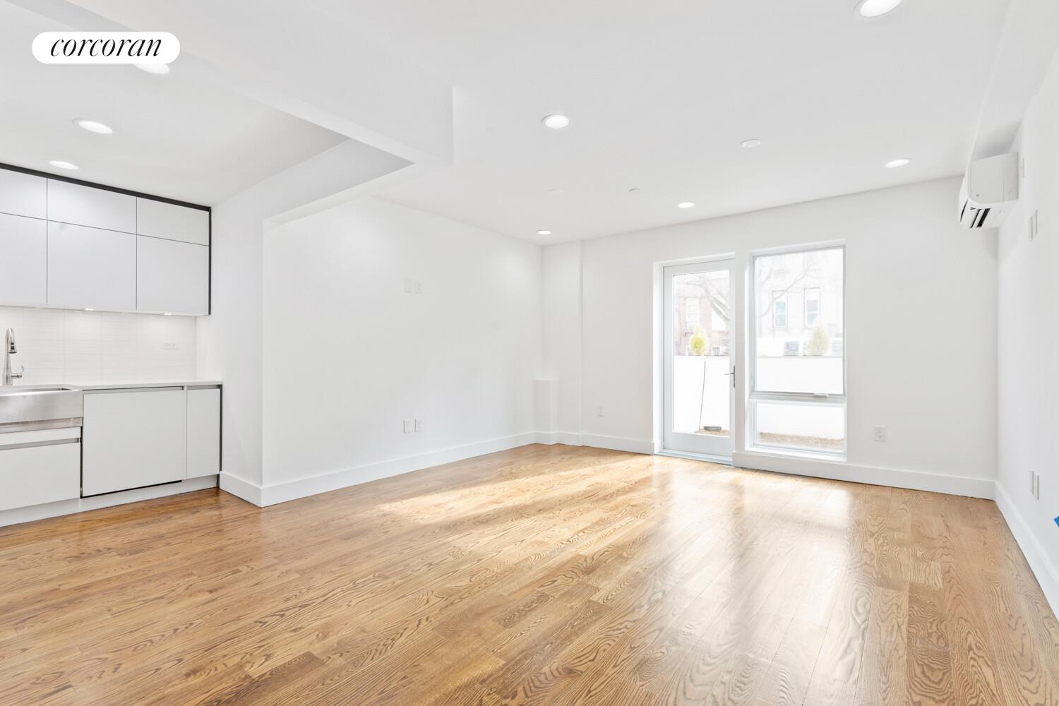 #3 photo, 299 VAN BUREN Street, 브루클린 Stuyvesant Heights , NY 11221