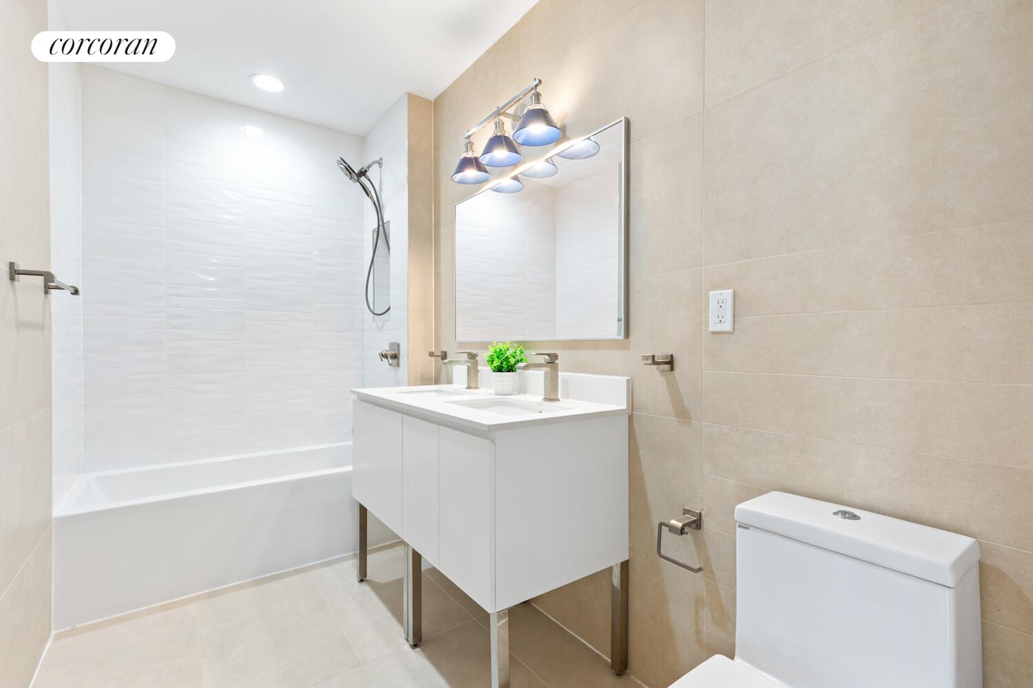 #8 photo, 299 VAN BUREN Street, 브루클린 Stuyvesant Heights , NY 11221