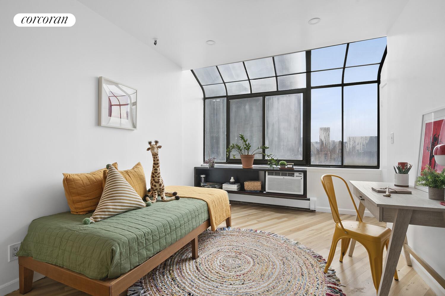 #4 photo, 161 REMSEN Street, Brooklyn Heights , NY 11201