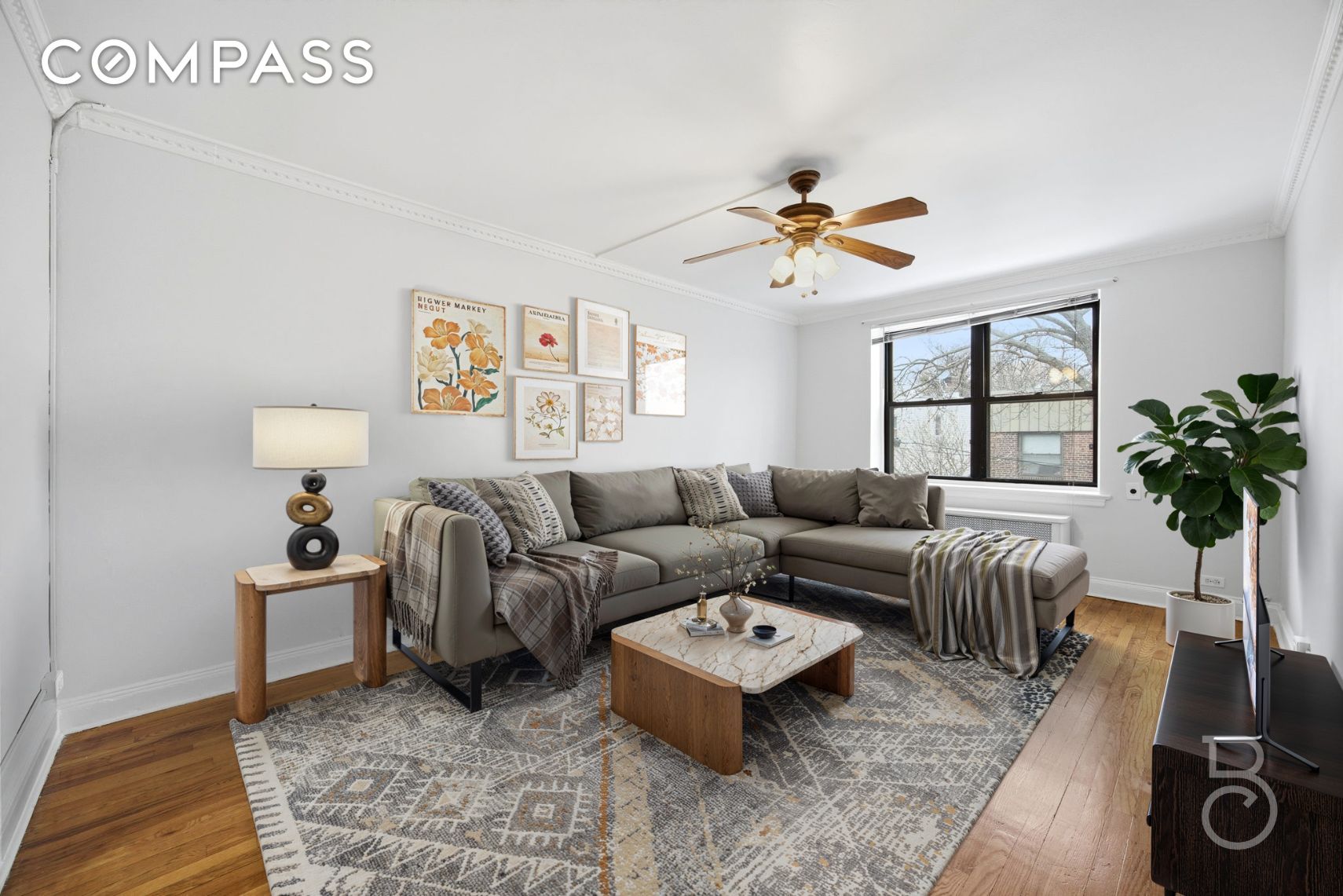 #1 photo, 78-15 19th Drive, קווינס Astoria , NY 11370