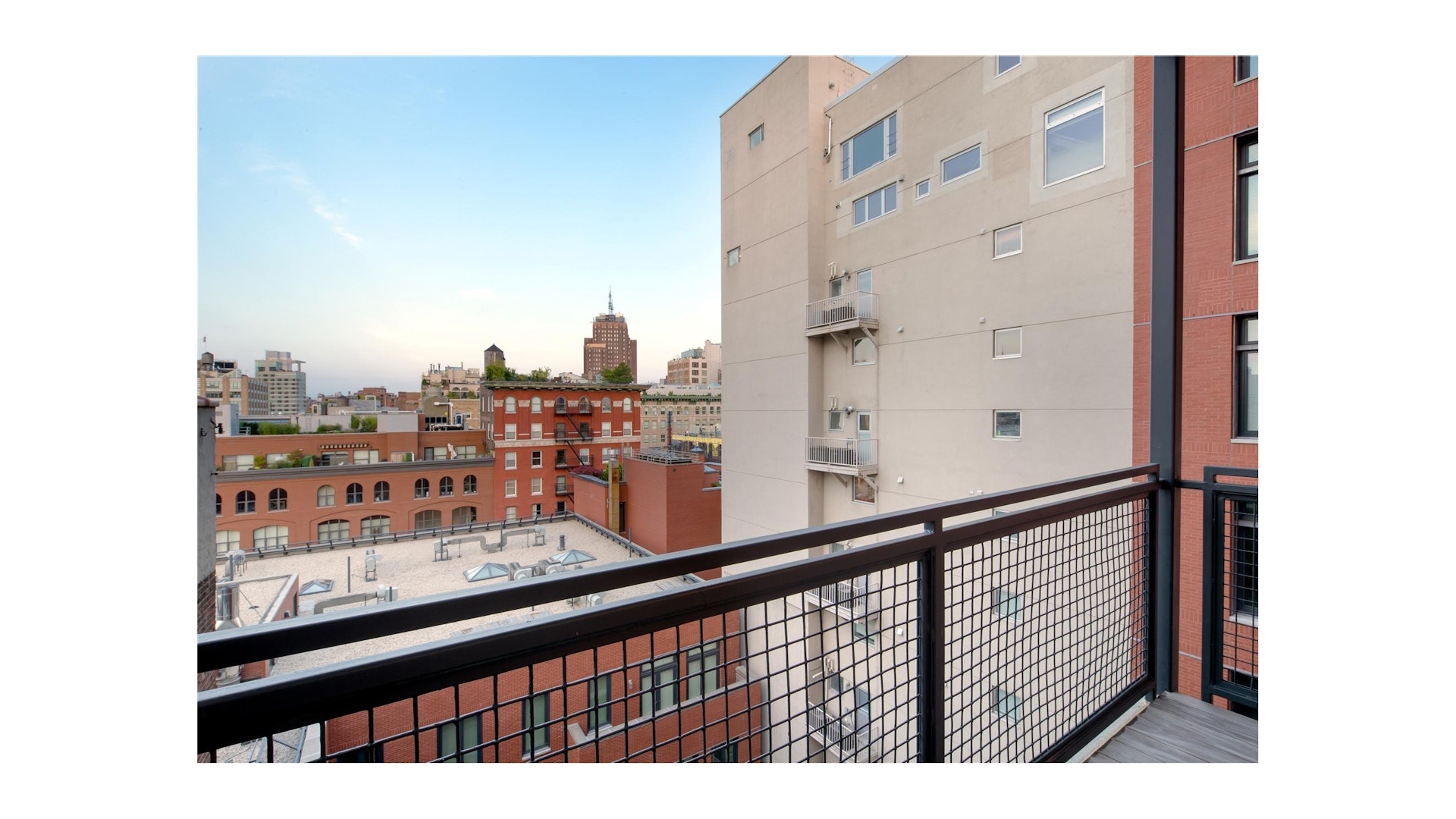 #7 photo, 92 LAIGHT Street, Tribeca , NY 10013