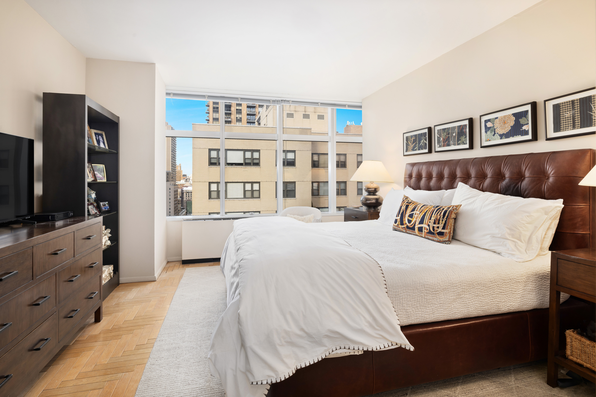 #4 photo, 160 W 66TH Street, Lincoln Square , NY 10023