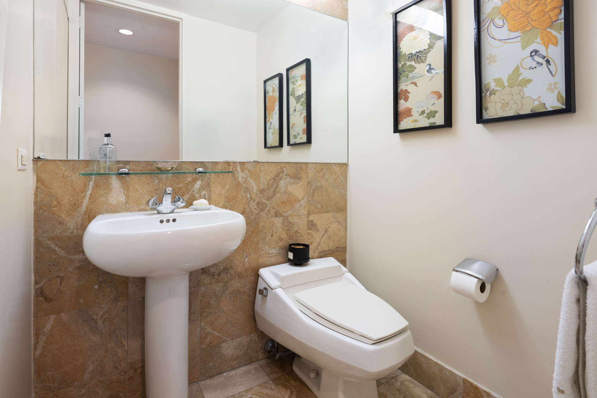 #8 photo, 160 W 66TH Street, Lincoln Square , NY 10023