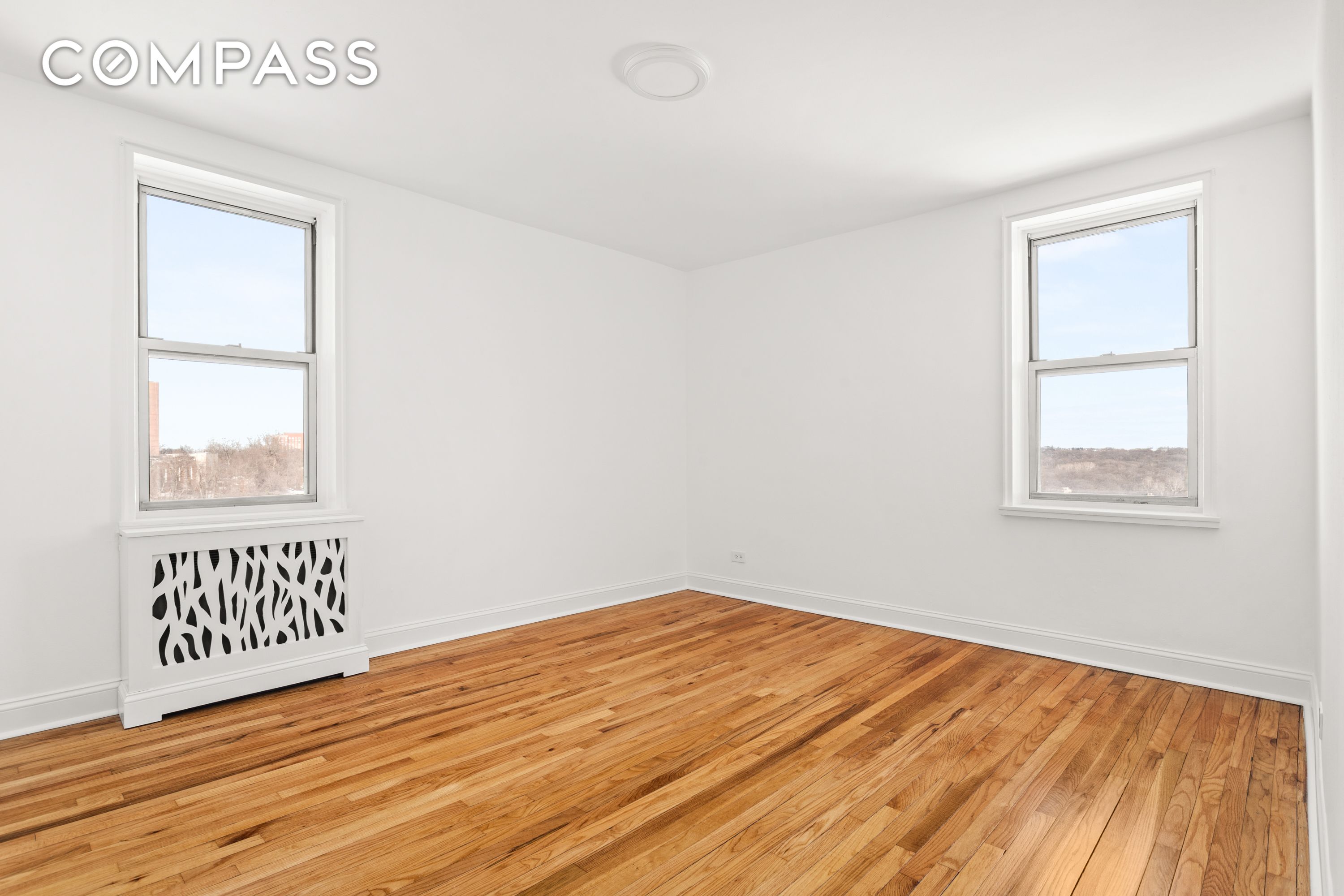 #12 photo, 5650 Netherland Avenue, North Riverdale , NY 10471