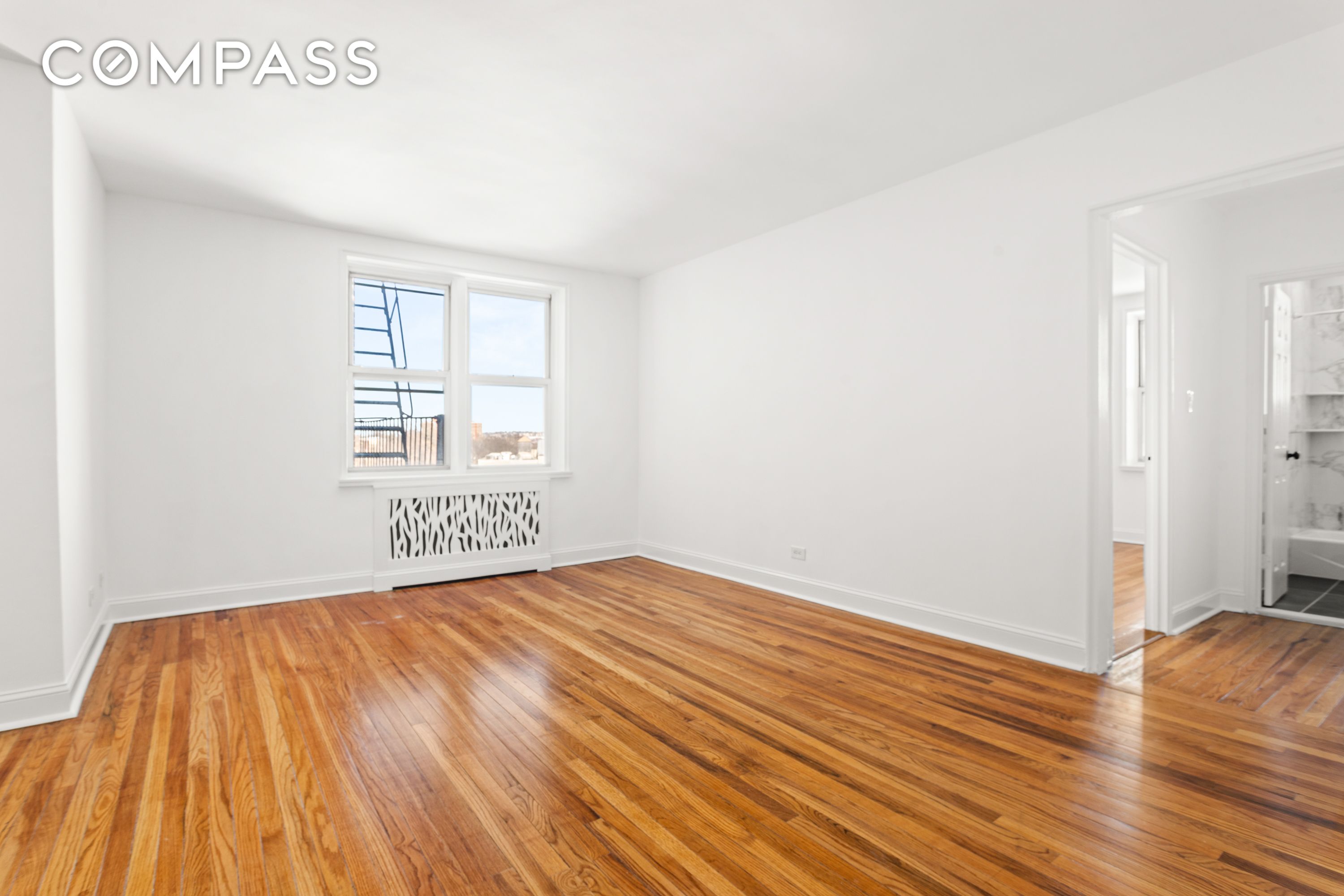 #9 photo, 5650 Netherland Avenue, North Riverdale , NY 10471