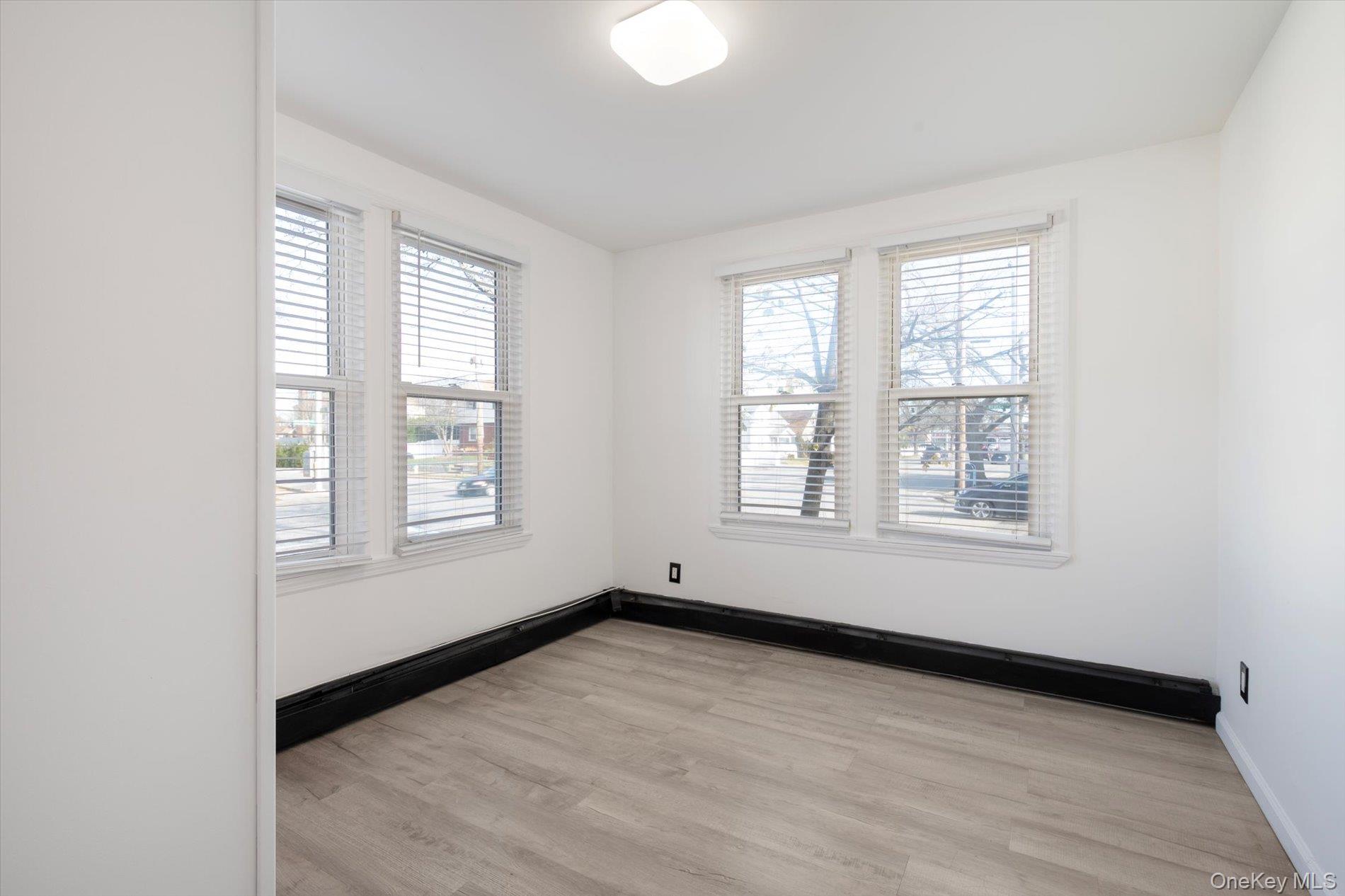 #7 photo, 41 Atlantic Avenue, Нассау ‖ Freeport , NY 11520