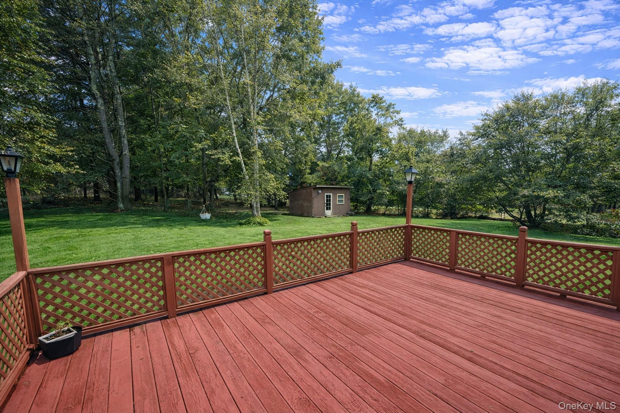 #16 photo, 5180 Sound Avenue, Mattituck , NY 11952