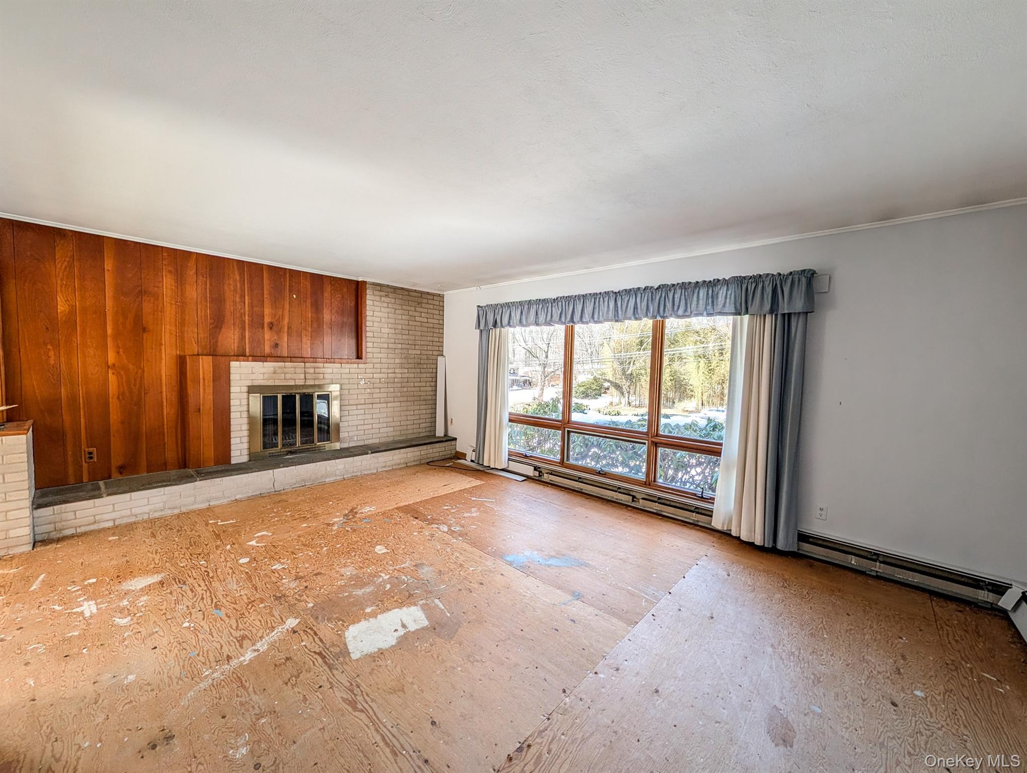 #3 photo, 5180 Sound Avenue, Mattituck , NY 11952