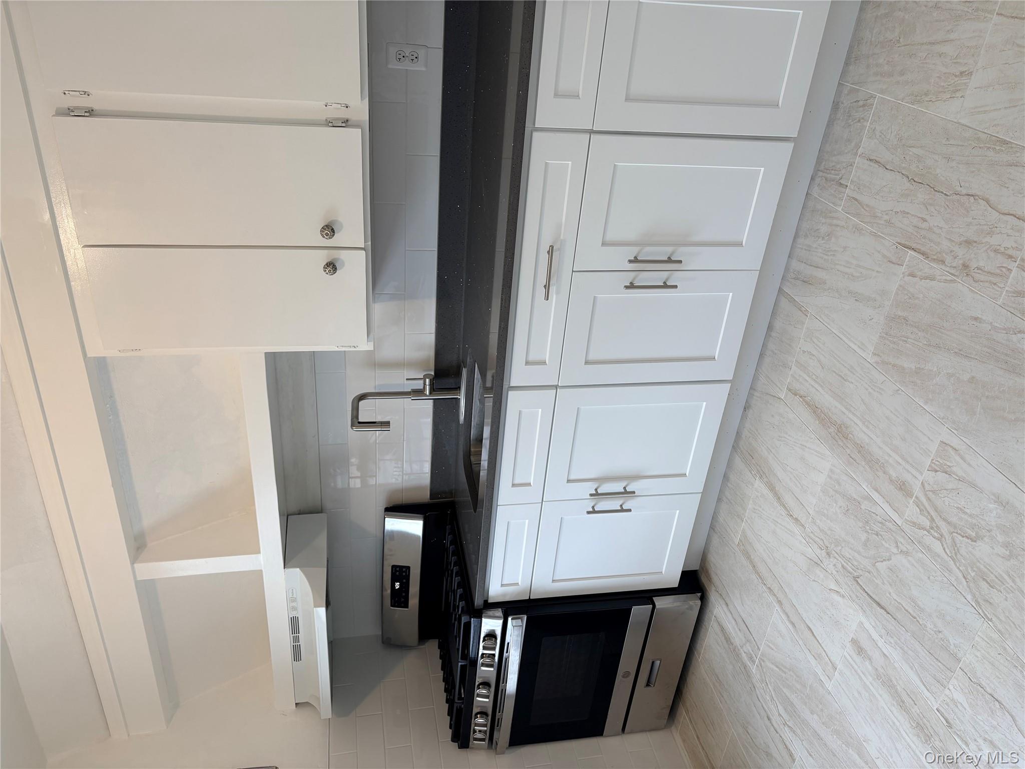 #13 photo, 68 Fir Street, Valley Stream , NY 11580