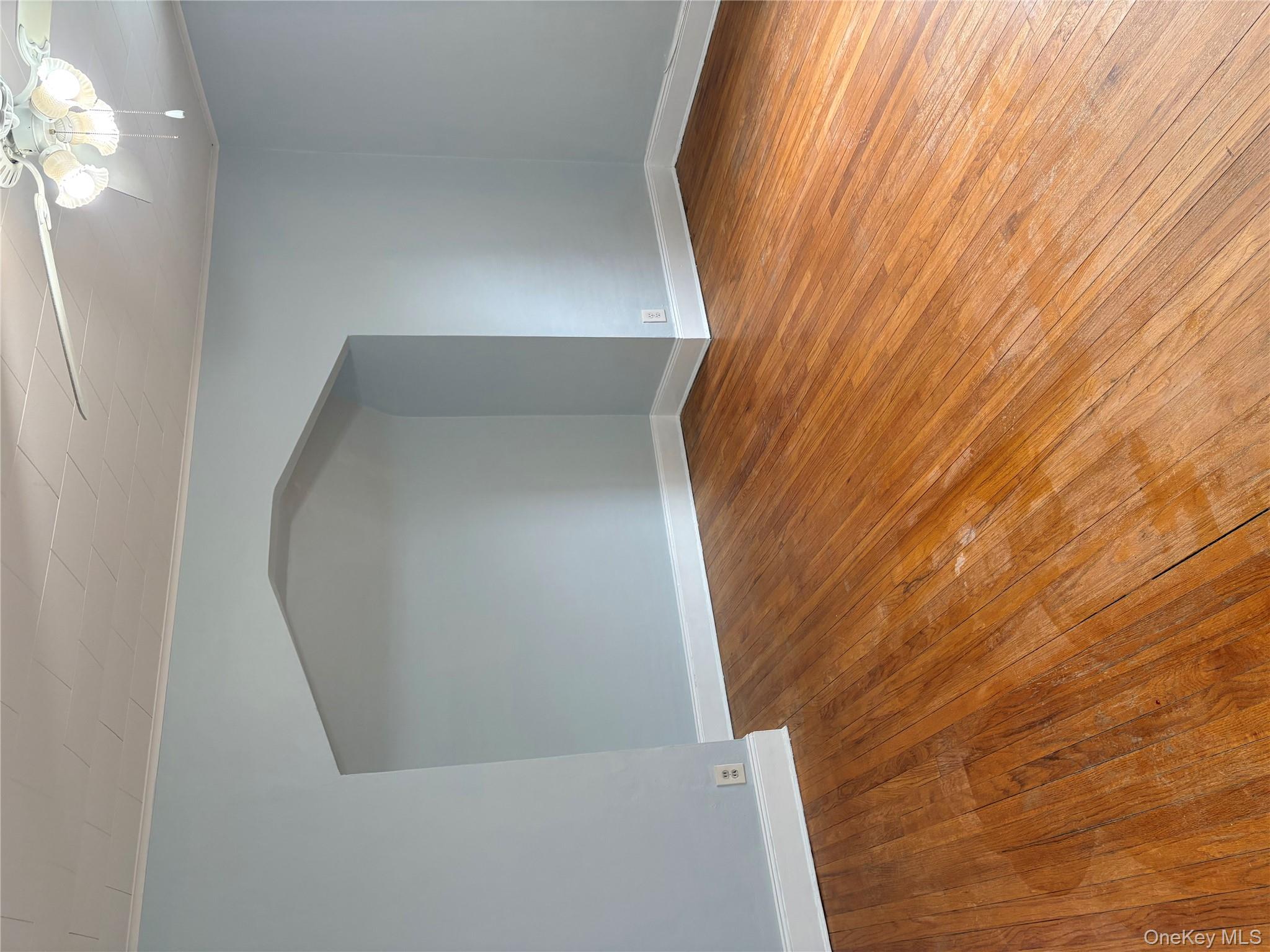 #16 photo, 68 Fir Street, Valley Stream , NY 11580