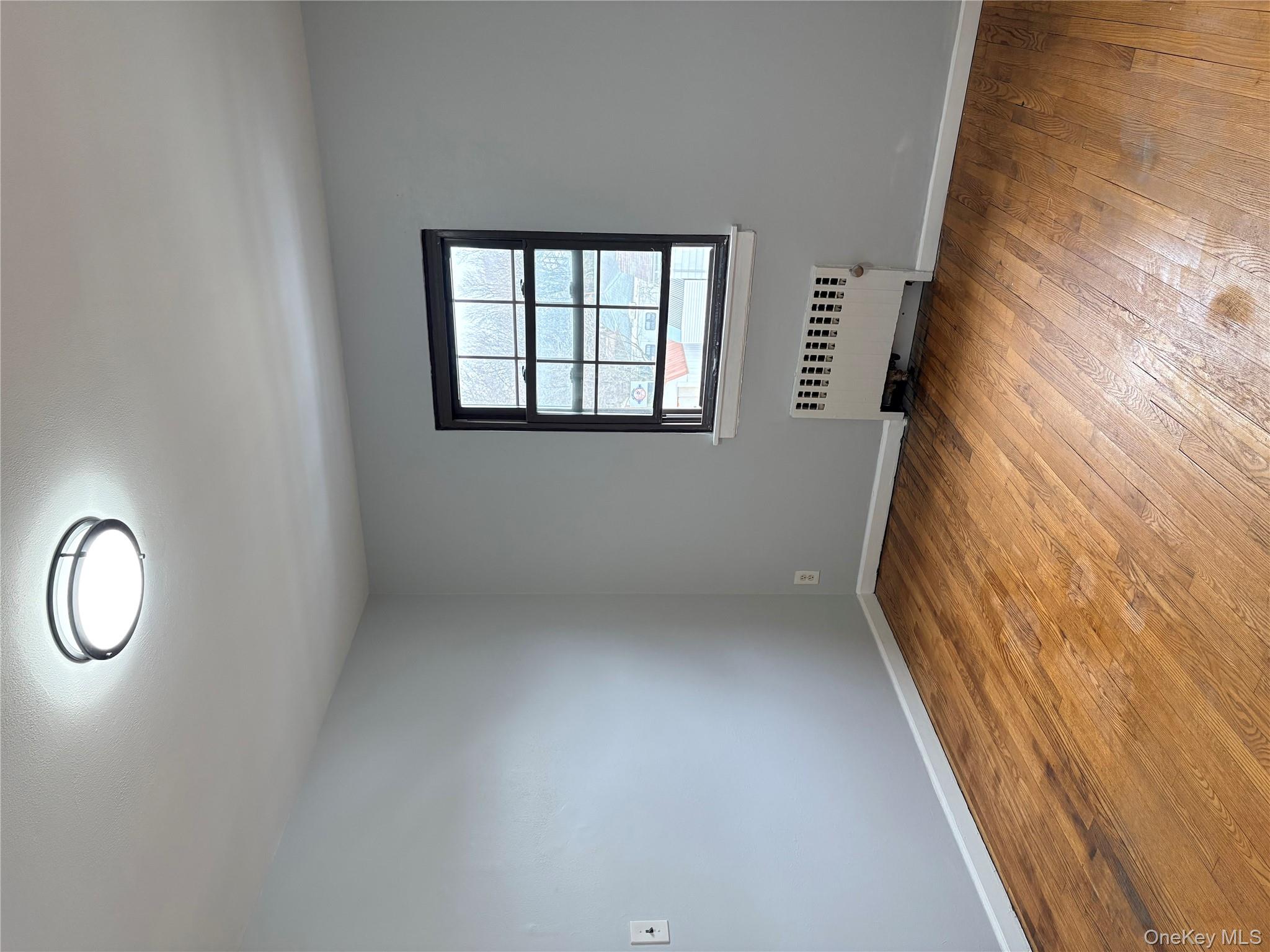 #19 photo, 68 Fir Street, Valley Stream , NY 11580