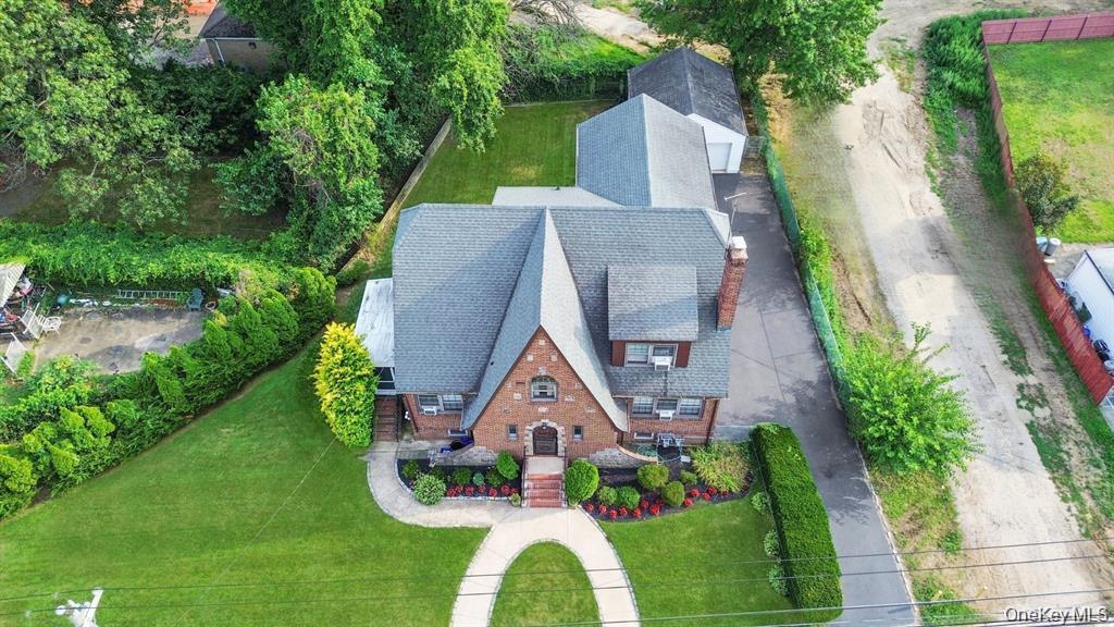 #2 photo, 68 Fir Street, Valley Stream , NY 11580