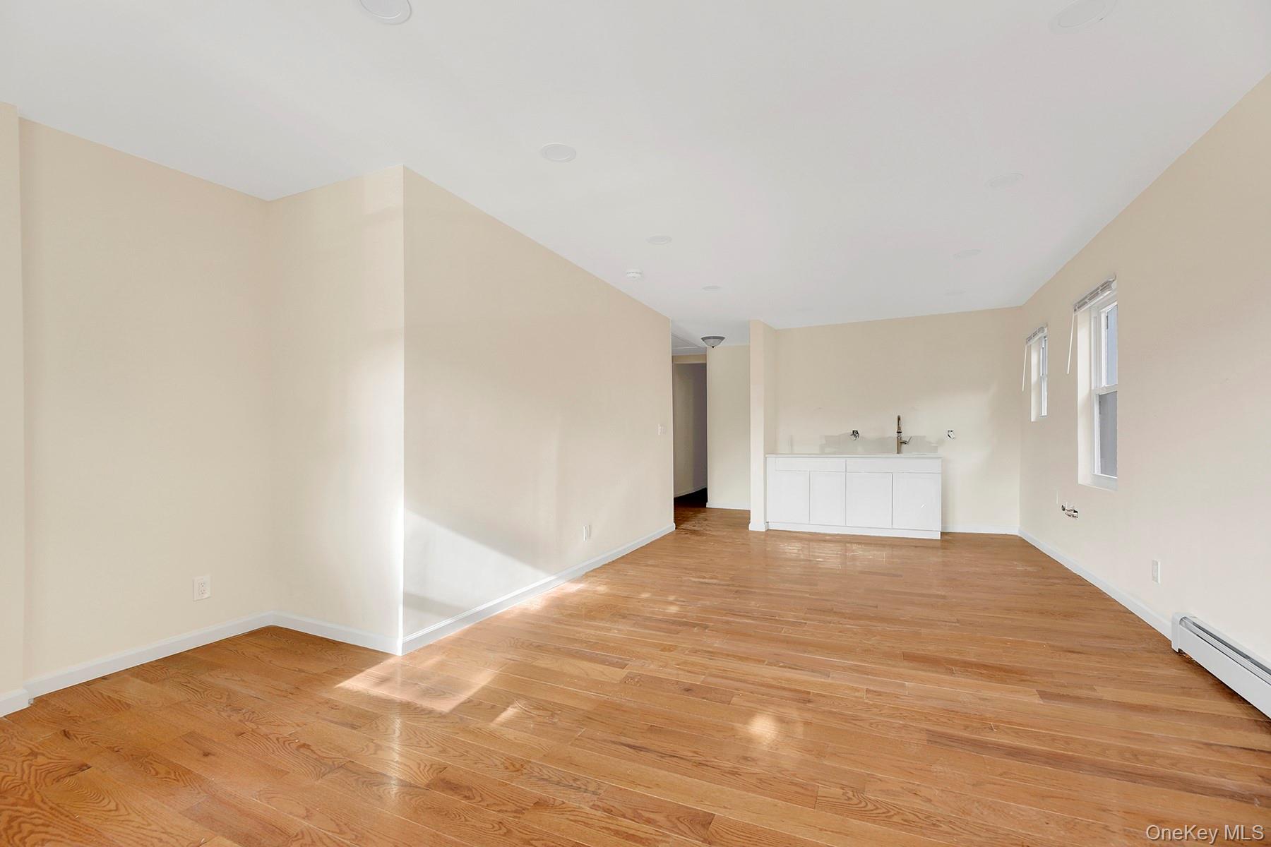 #4 photo, 18805 Liberty Avenue, Saint Albans , NY 11412