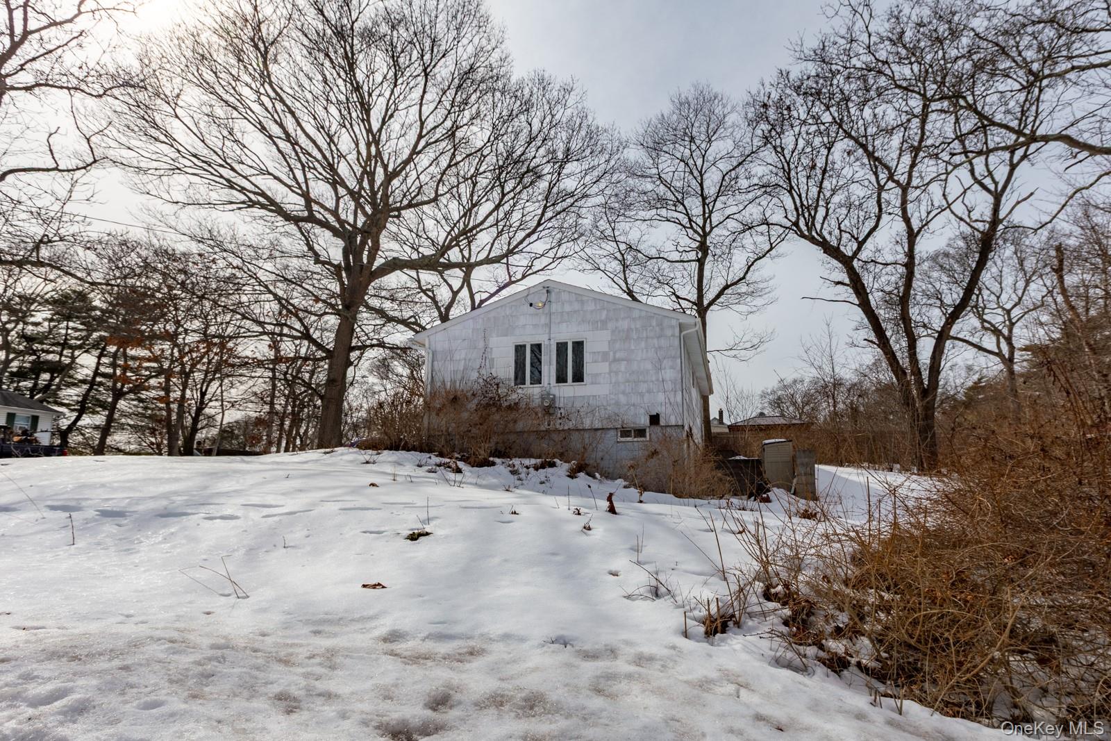 #15 photo, 47 Ridgedale Avenue, Farmingville , NY 11738