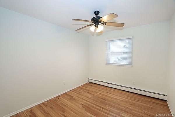 #16 photo, 860 Beckman Drive, North Bellmore , NY 11710