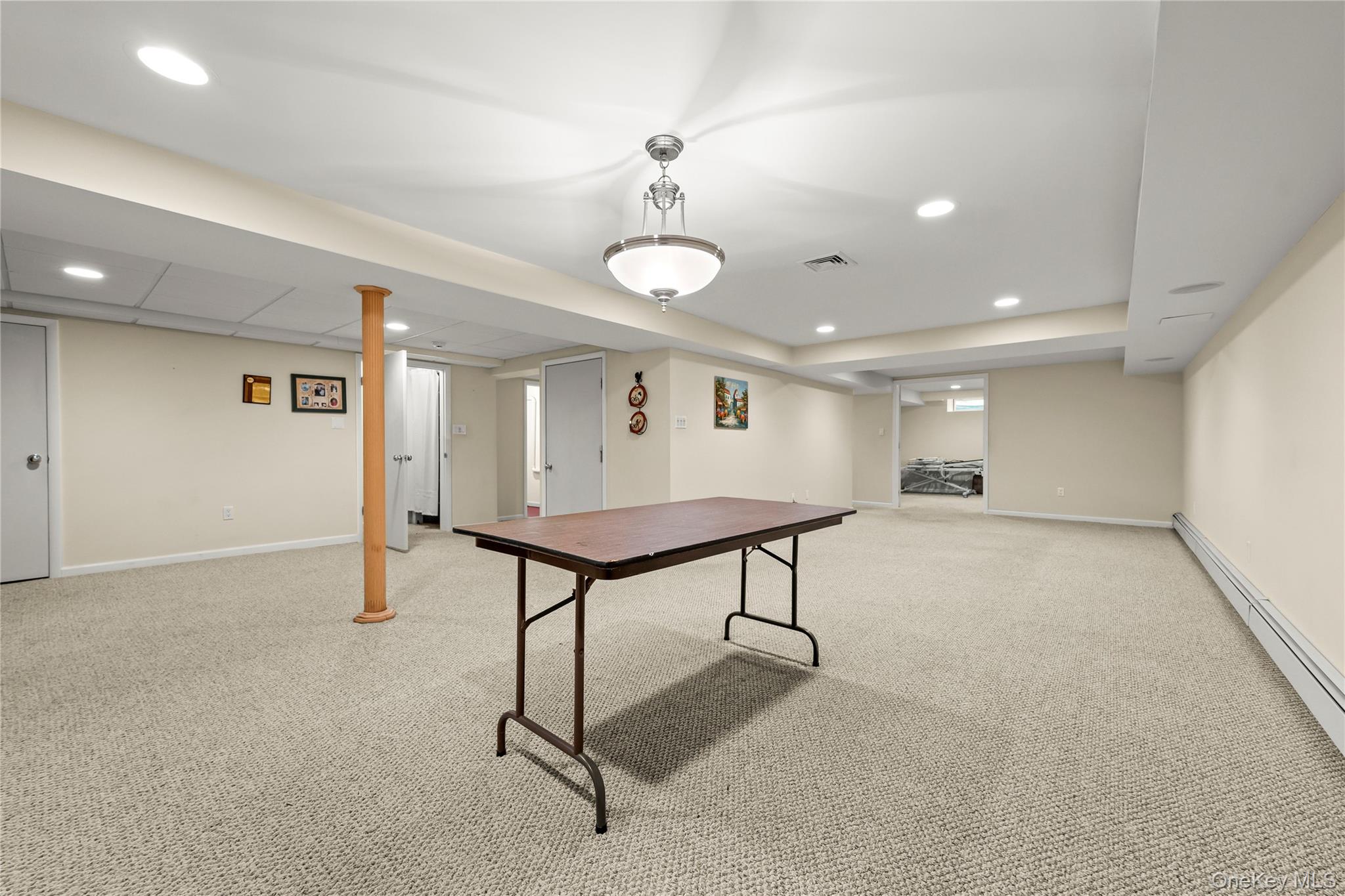 #19 photo, 2860 Lenox Road, Oceanside , NY 11572