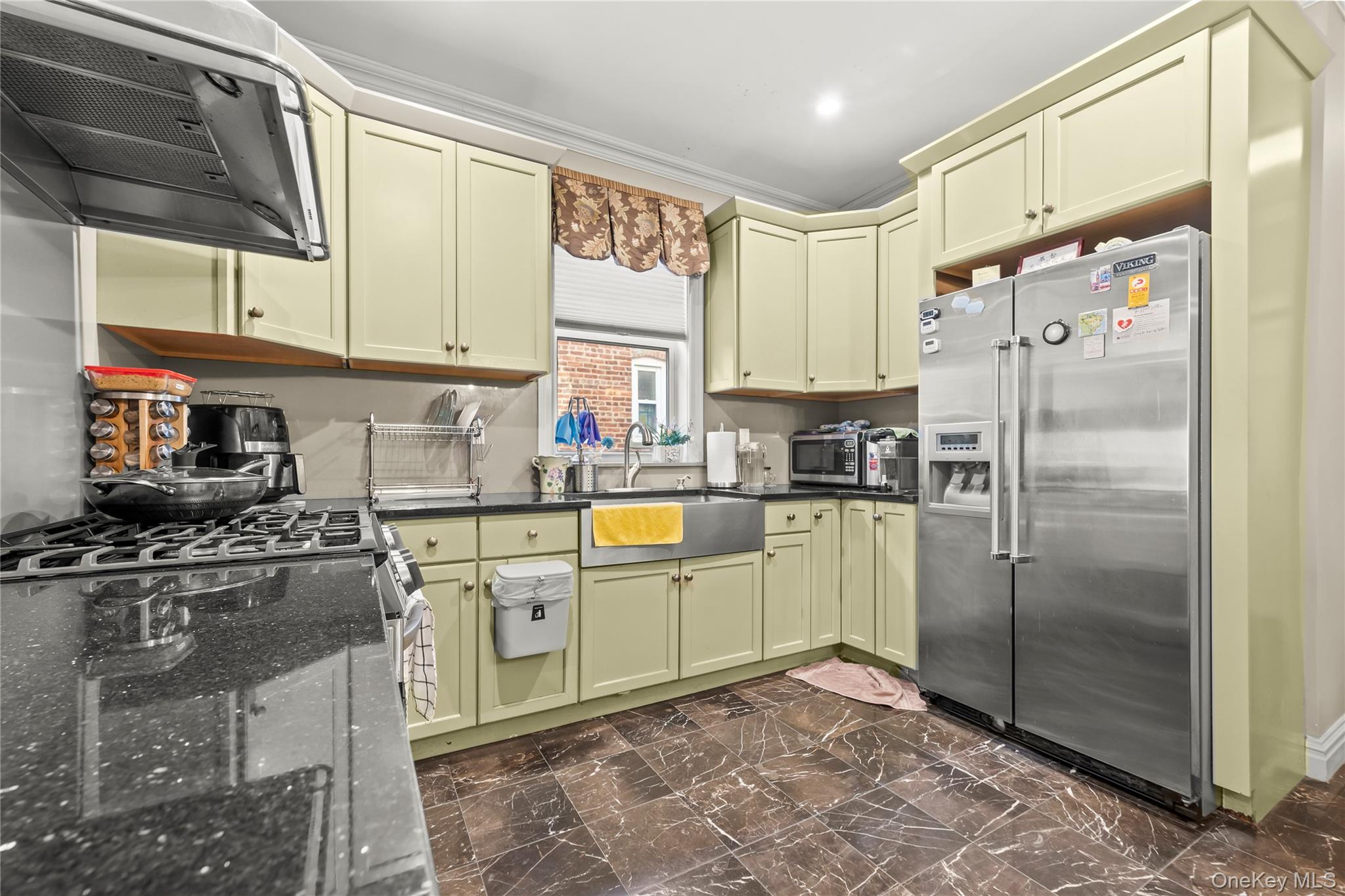 #11 photo, 2942 164th Street, Flushing , NY 11358