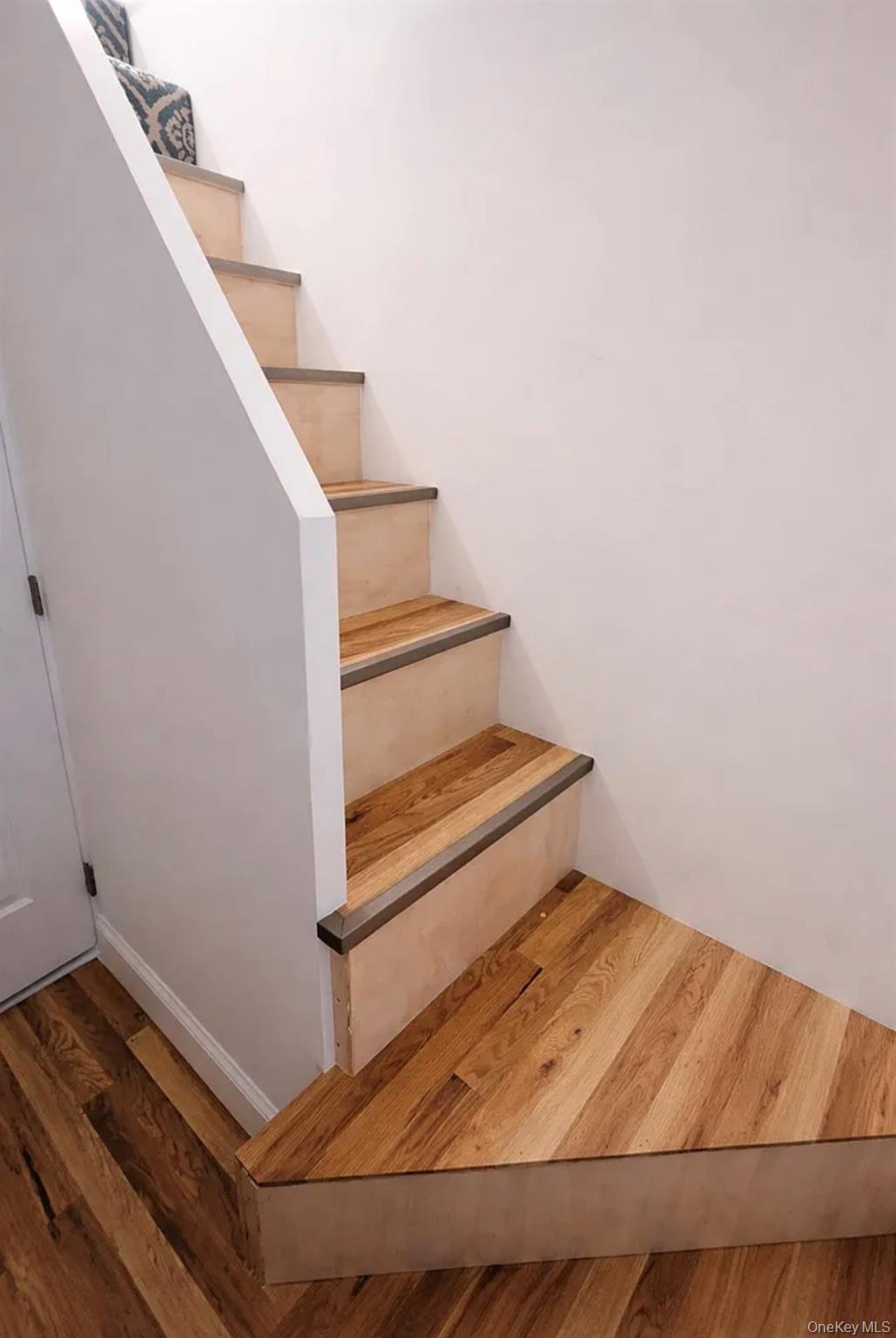 #10 photo, 49 Gladys Street, 東長島 Lindenhurst , NY 11757