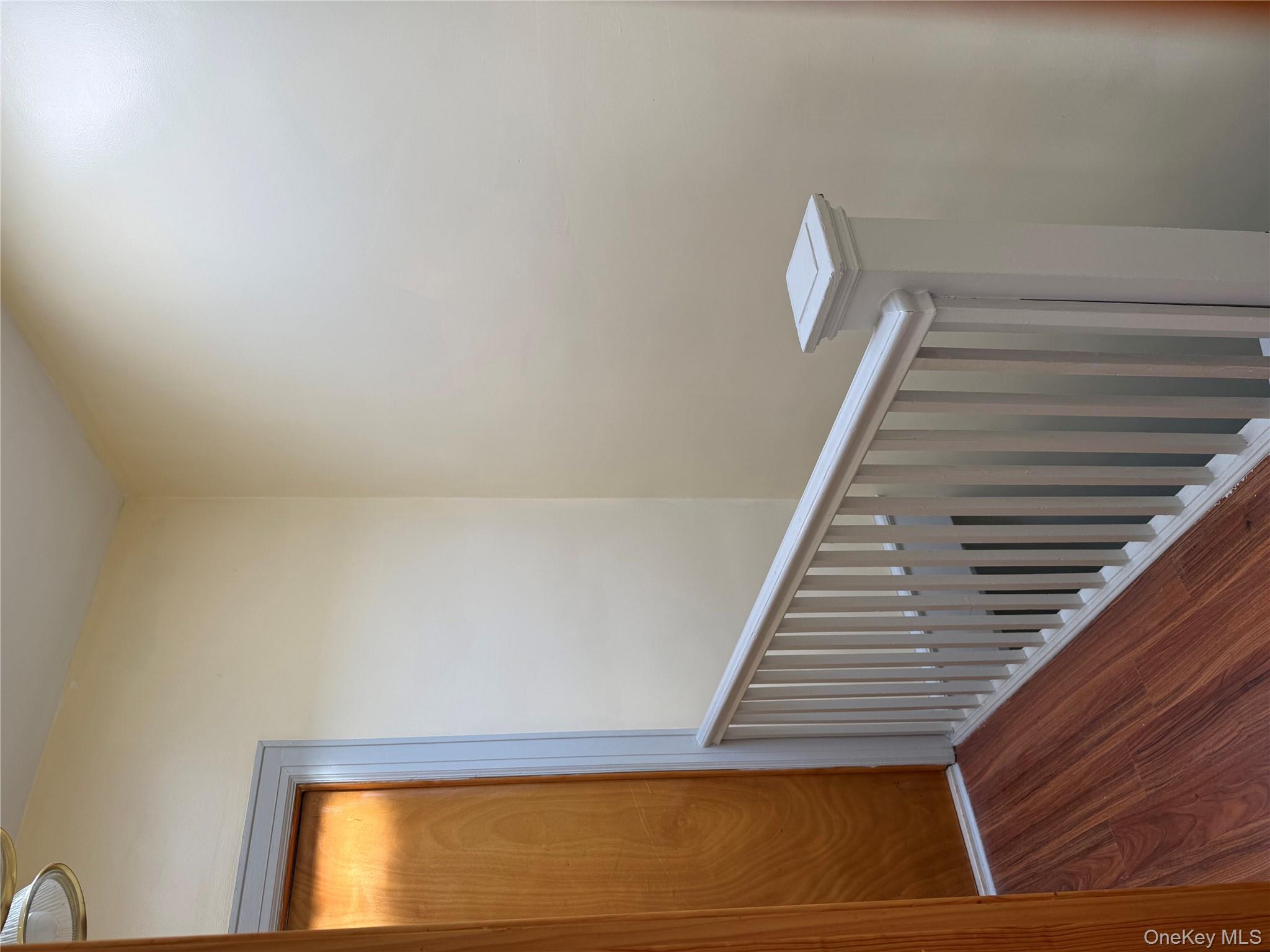 #9 photo, 4612 25th Avenue, Куинс ‖ Astoria , NY 11103