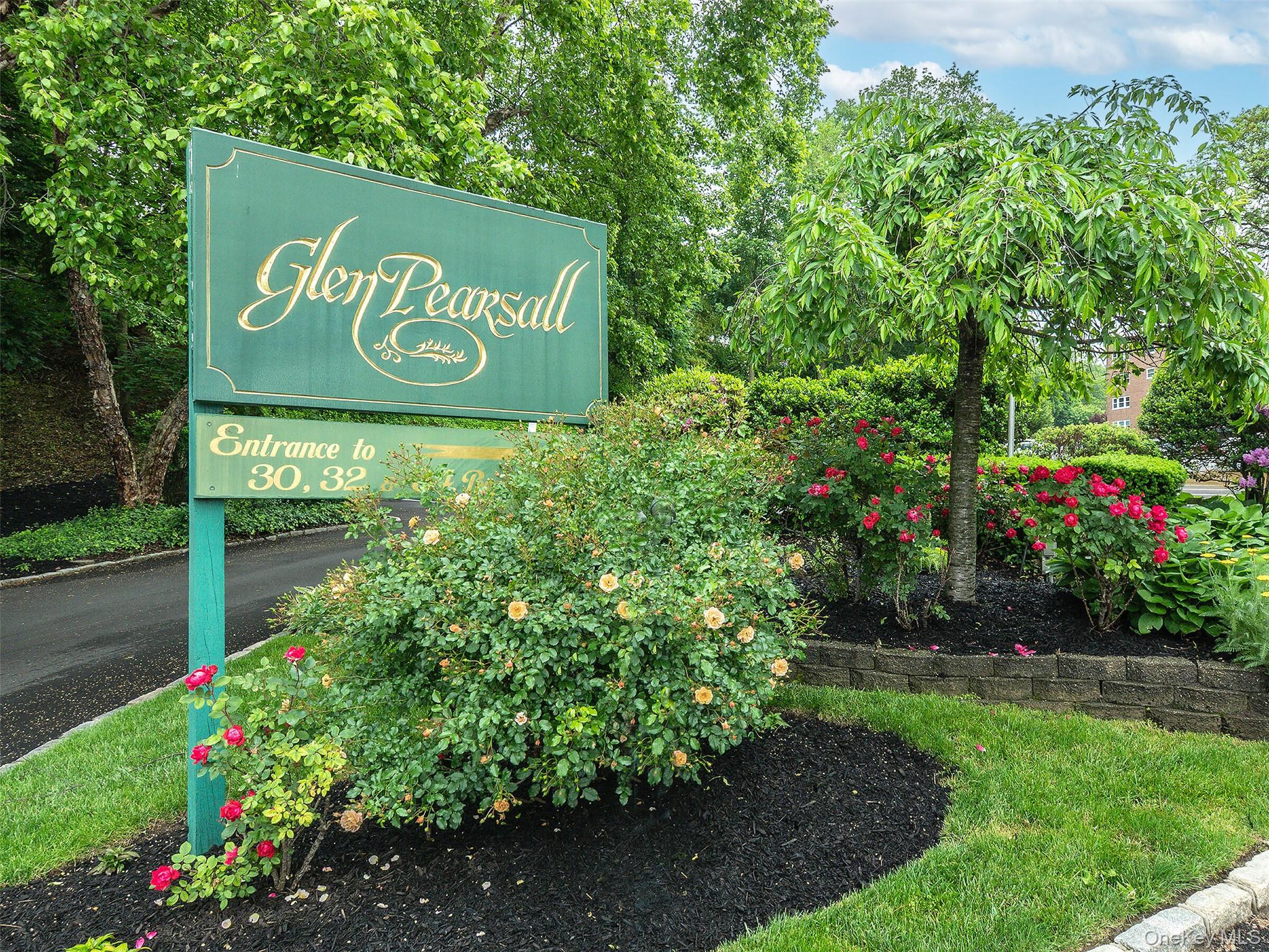 #1 photo, 32 Pearsall, Glen Cove , NY 11542