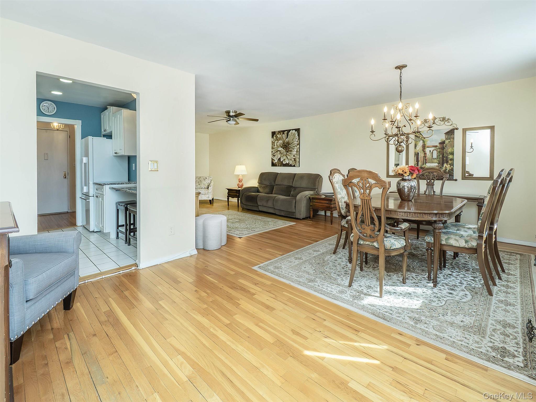 #10 photo, 32 Pearsall, Glen Cove , NY 11542