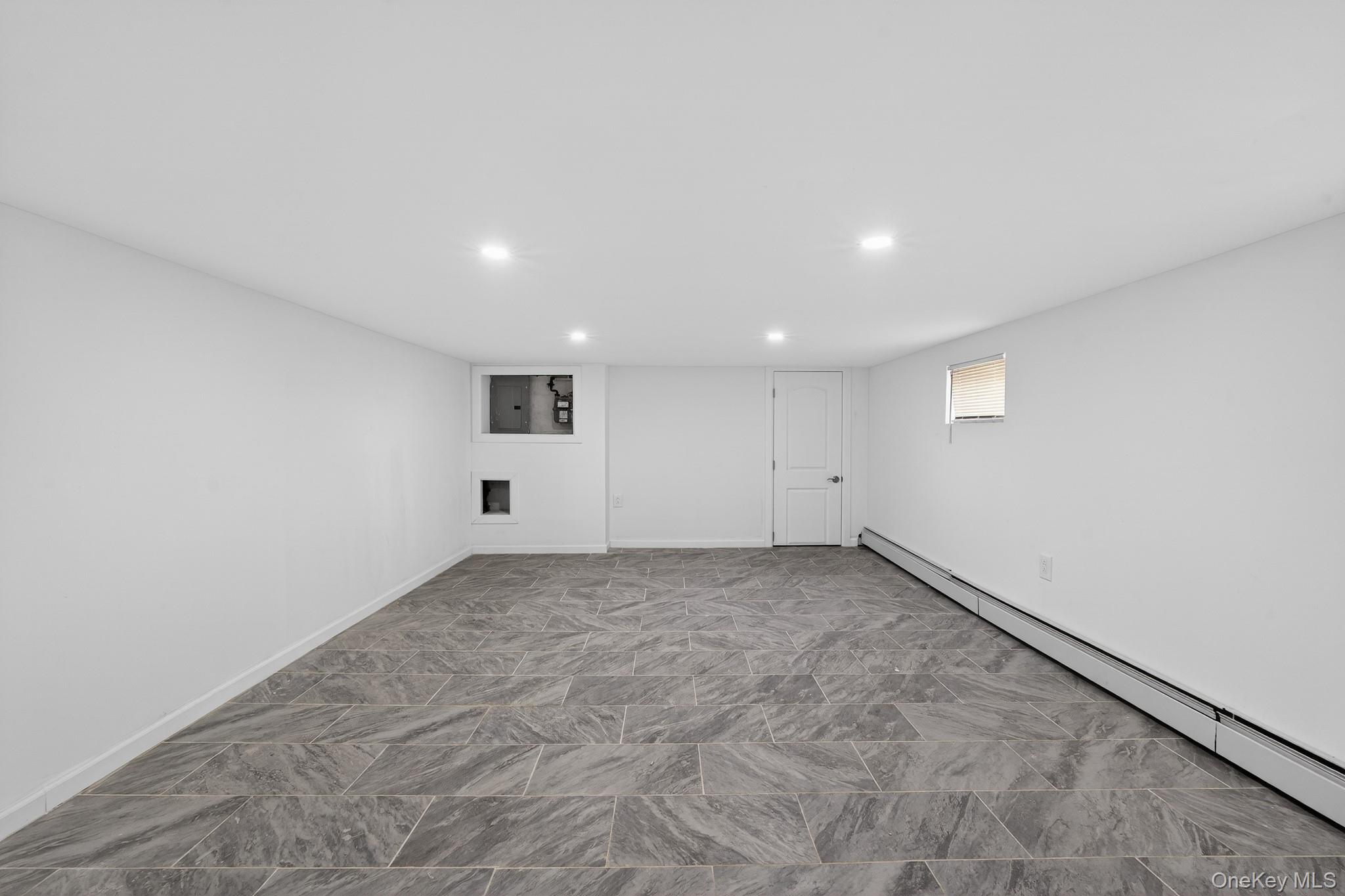 #13 photo, 11019 Liverpool Street, קווינס Jamaica , NY 11435