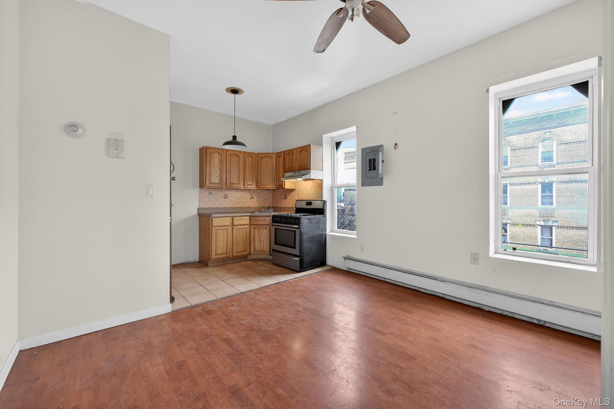 #3 photo, 663 Sutter Avenue, Brooklyn , NY 11207