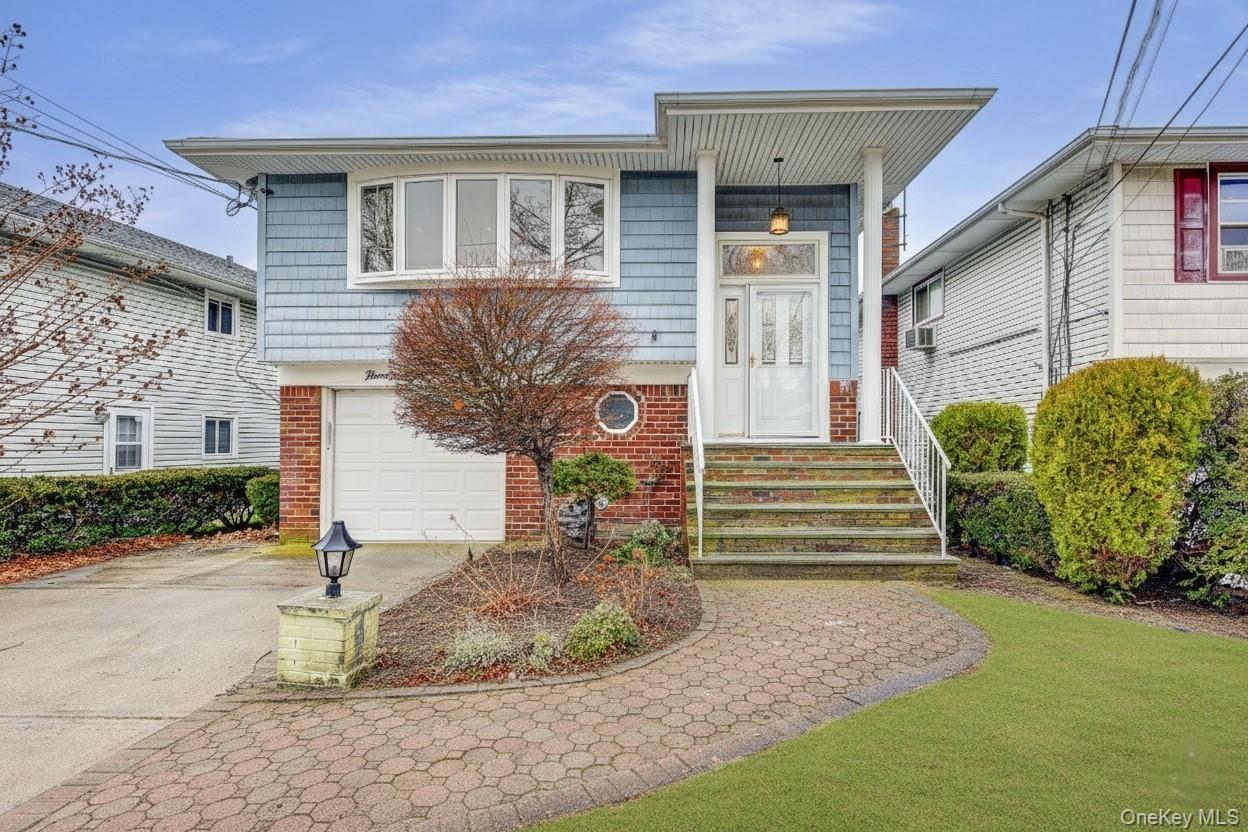 #1 photo, 98 Union Place, Lynbrook , NY 11563