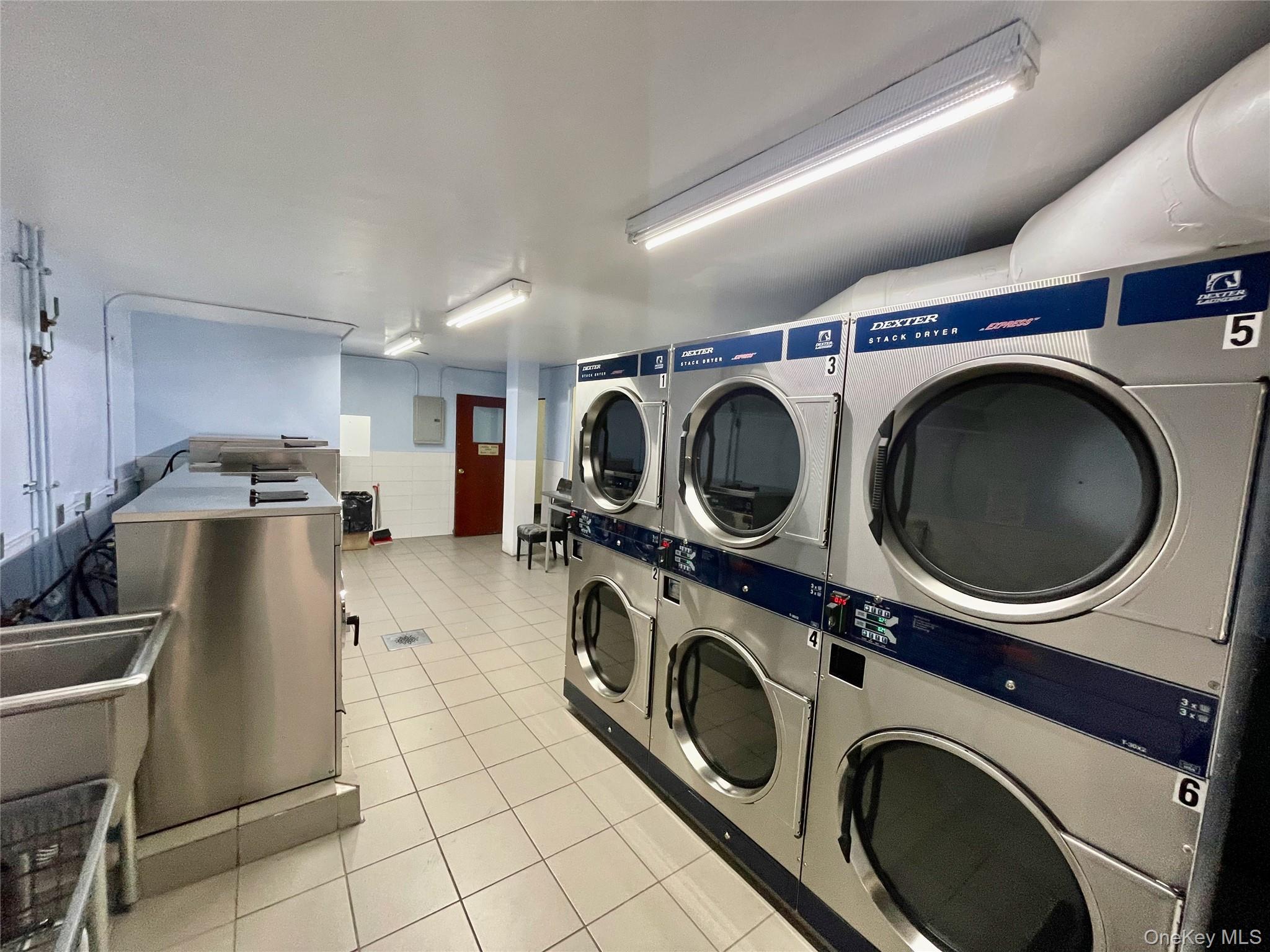 #17 photo, 138-15 Franklin Ave, Flushing , NY 11355