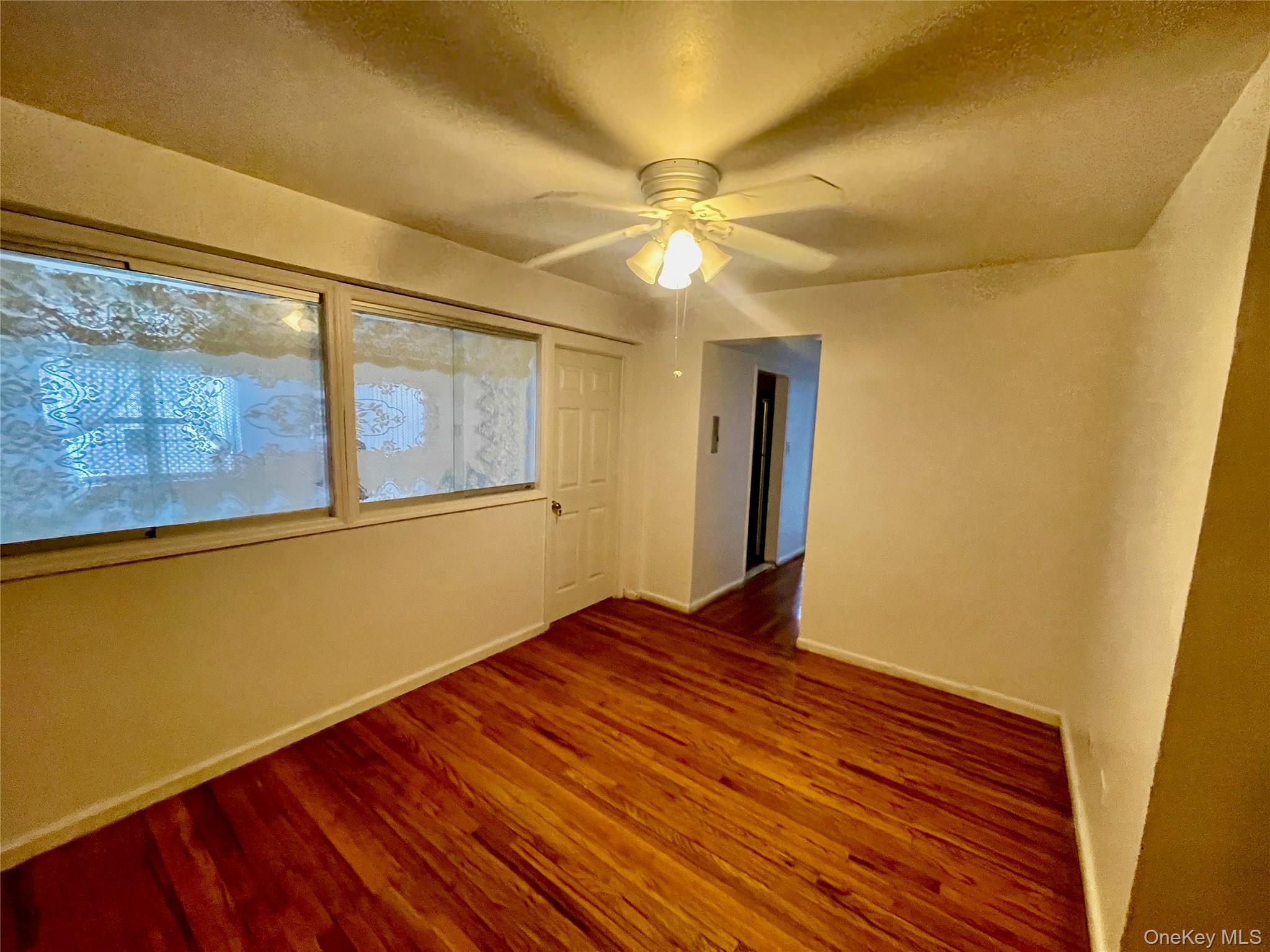 #6 photo, 138-15 Franklin Ave, Flushing , NY 11355