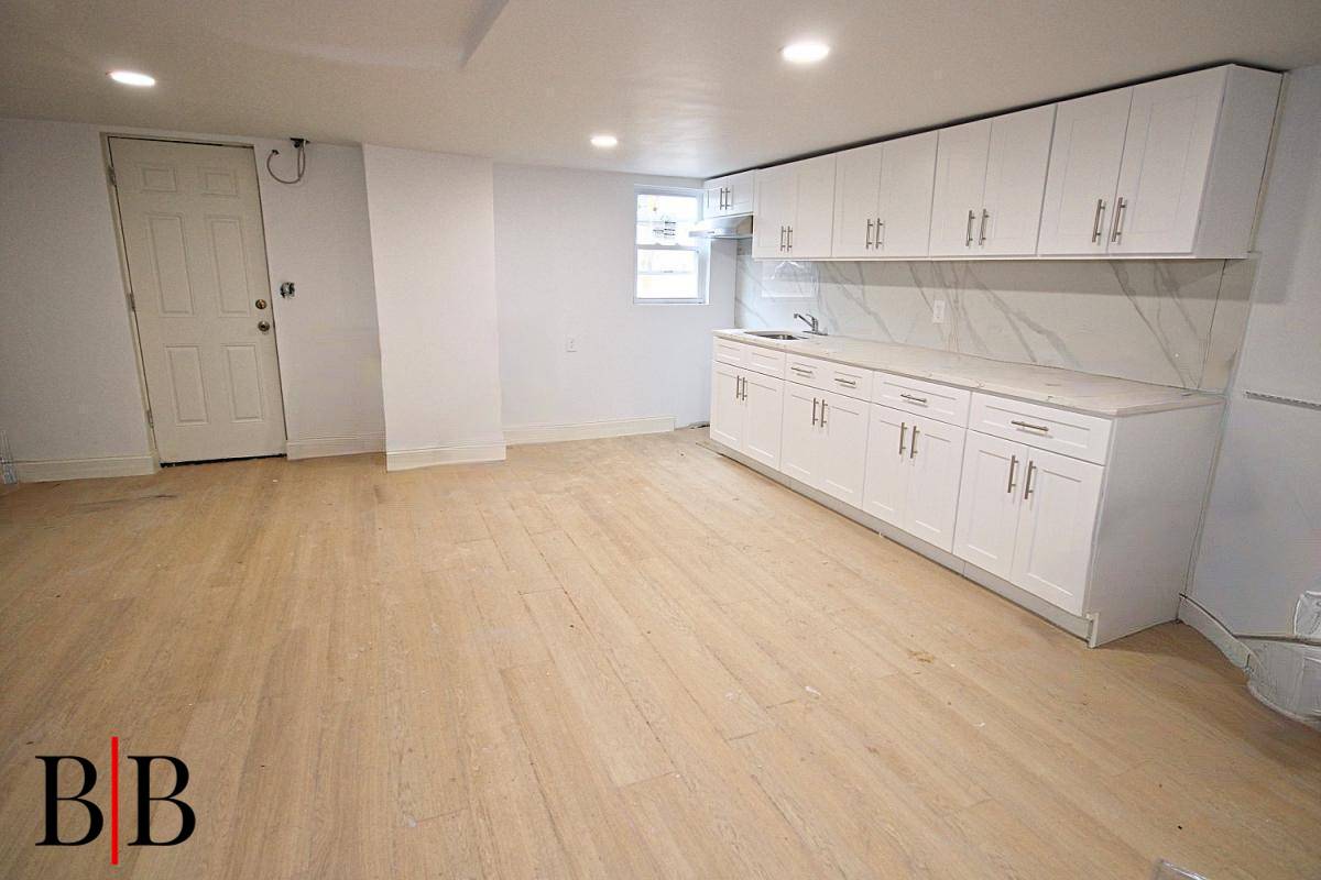 #13 photo, 1498  East 95 Street, Canarsie , NY 11236