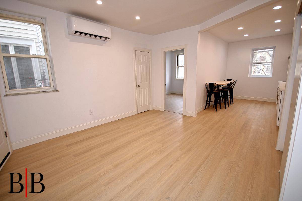 #4 photo, 1498  East 95 Street, Canarsie , NY 11236