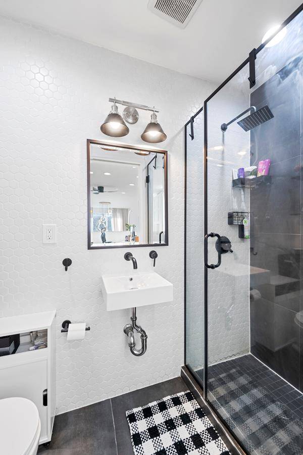 #7 photo, 299 Van Buren Street, #2C, Bedford-Stuyvesant , NY 11221