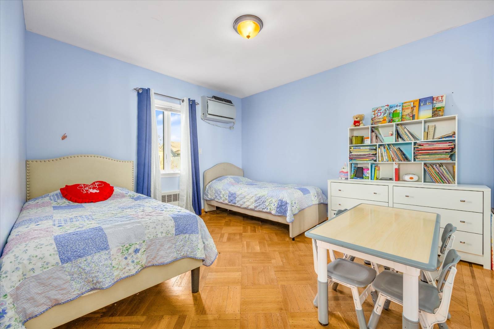 #15 photo, 1715 Marine Pkwy, #6B, Marine Park , NY 11234