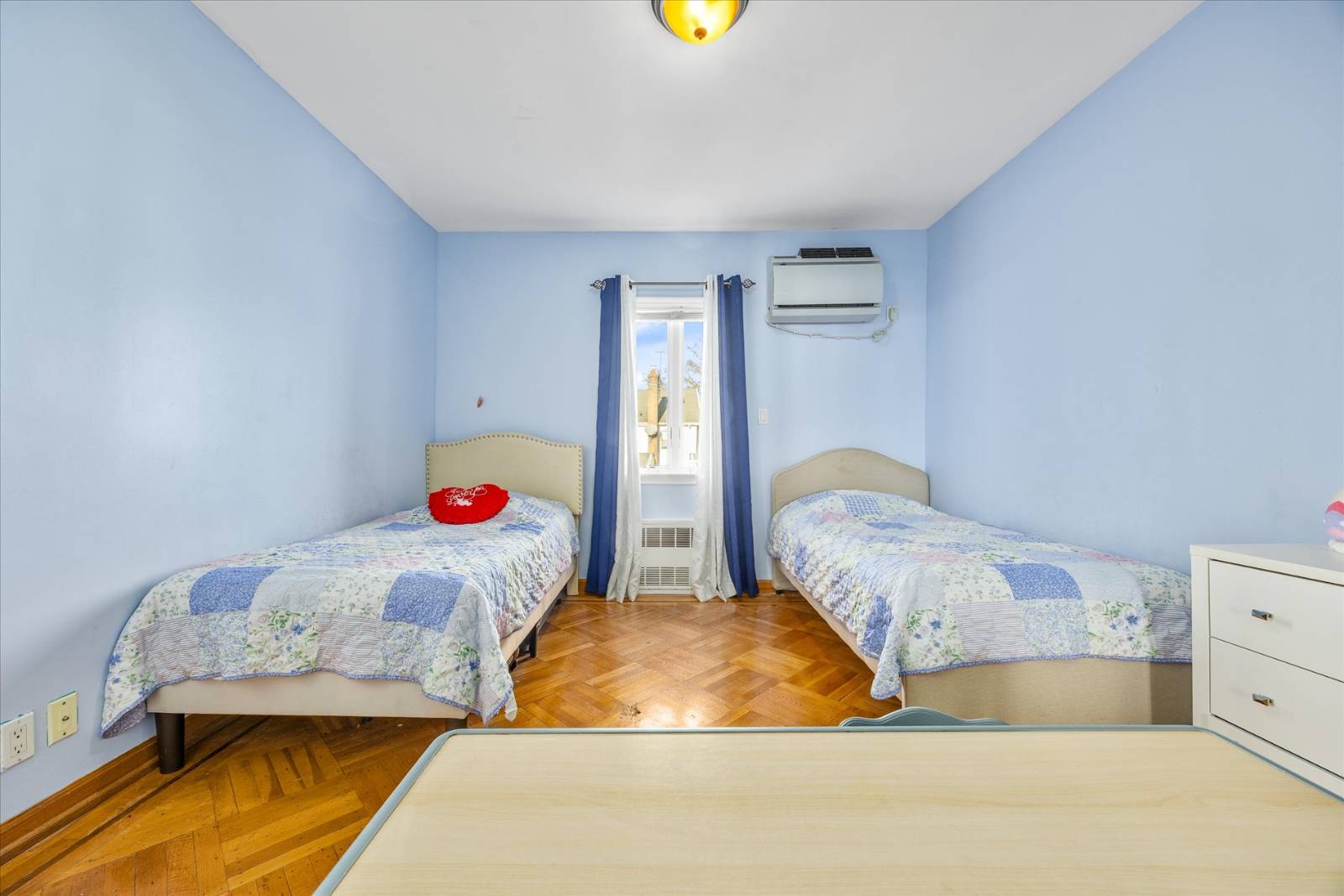 #16 photo, 1715 Marine Pkwy, #6B, Marine Park , NY 11234