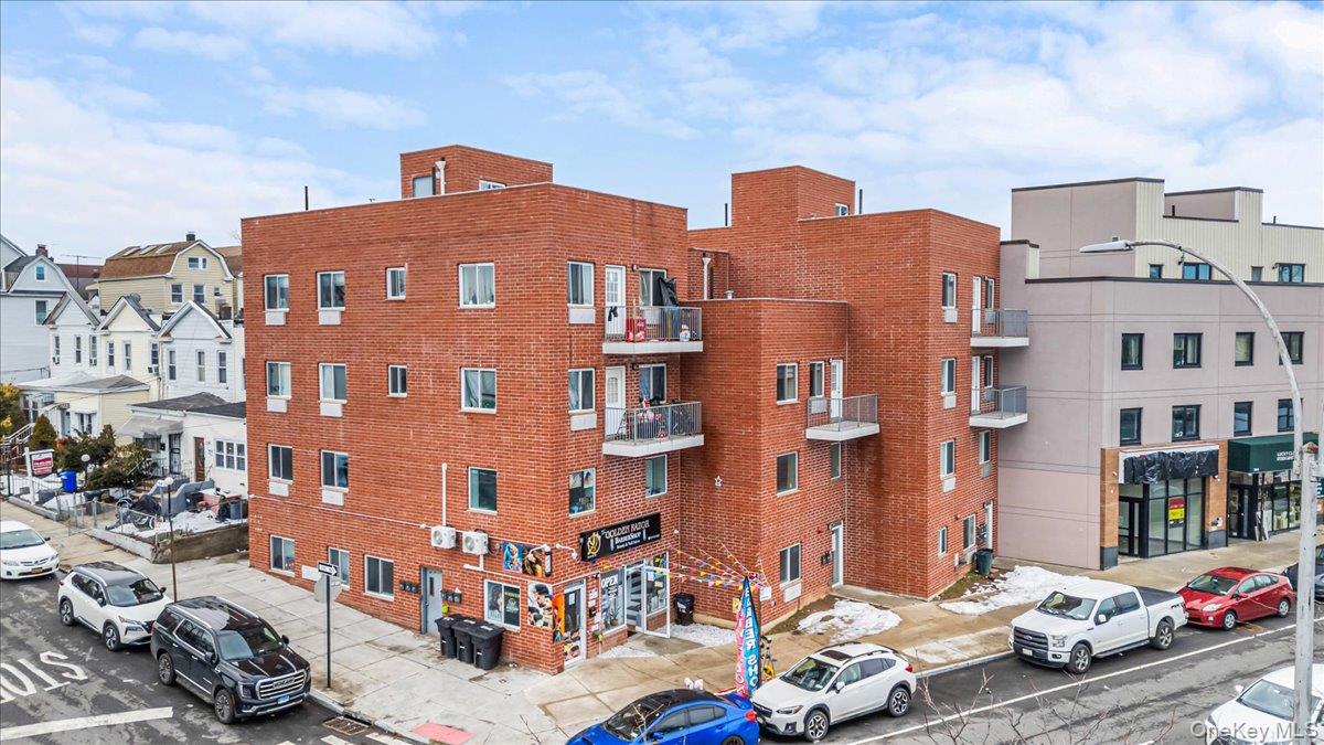 #5 photo, 106-18 Astoria Boulevard, Куинс ‖ East Elmhurst , NY 11369