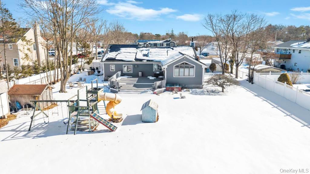 #1 photo, 464 Grand Boulevard, Саффолк ‖ Brentwood , NY 11717