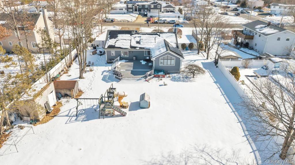 #4 photo, 464 Grand Boulevard, Саффолк ‖ Brentwood , NY 11717