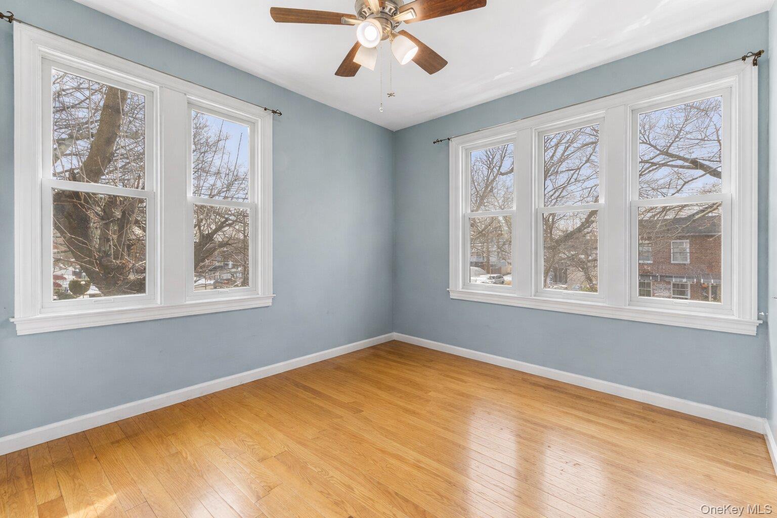 #18 photo, 114-83A 145th, जमैका Jamaica , NY 11436