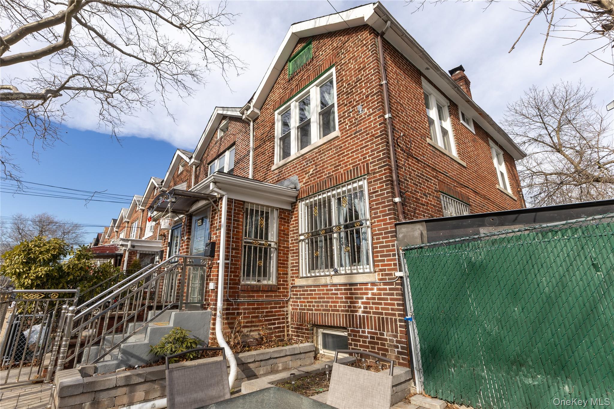 #2 photo, 114-83A 145th, जमैका Jamaica , NY 11436