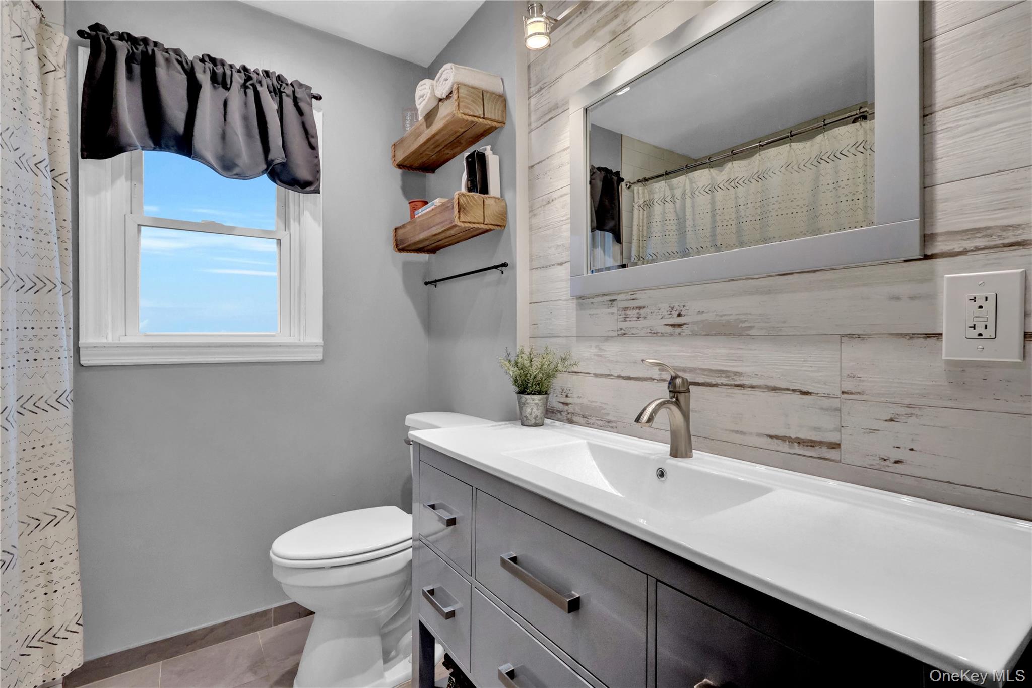 #14 photo, 2642 Clovermere Road, Oceanside , NY 11572