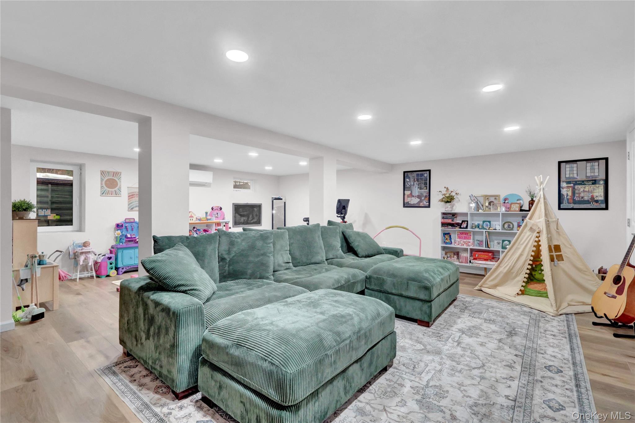 #17 photo, 2642 Clovermere Road, Oceanside , NY 11572