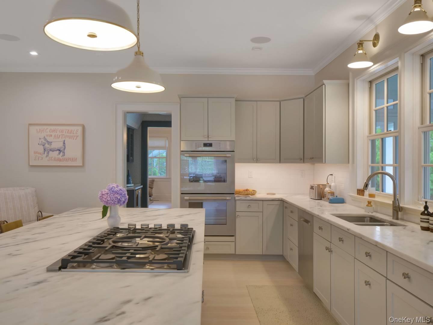 #7 photo, 7 Ocean Avenue, Саффолк ‖ Quogue , NY 11959