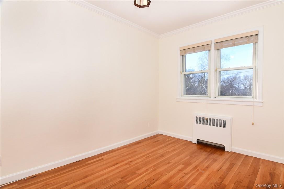 #10 photo, 140 N Broadway, Irvington , NY 10533