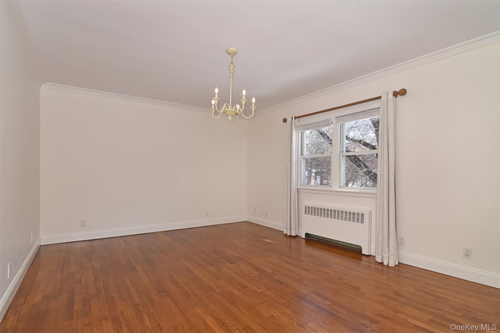 #7 photo, 140 N Broadway, Irvington , NY 10533